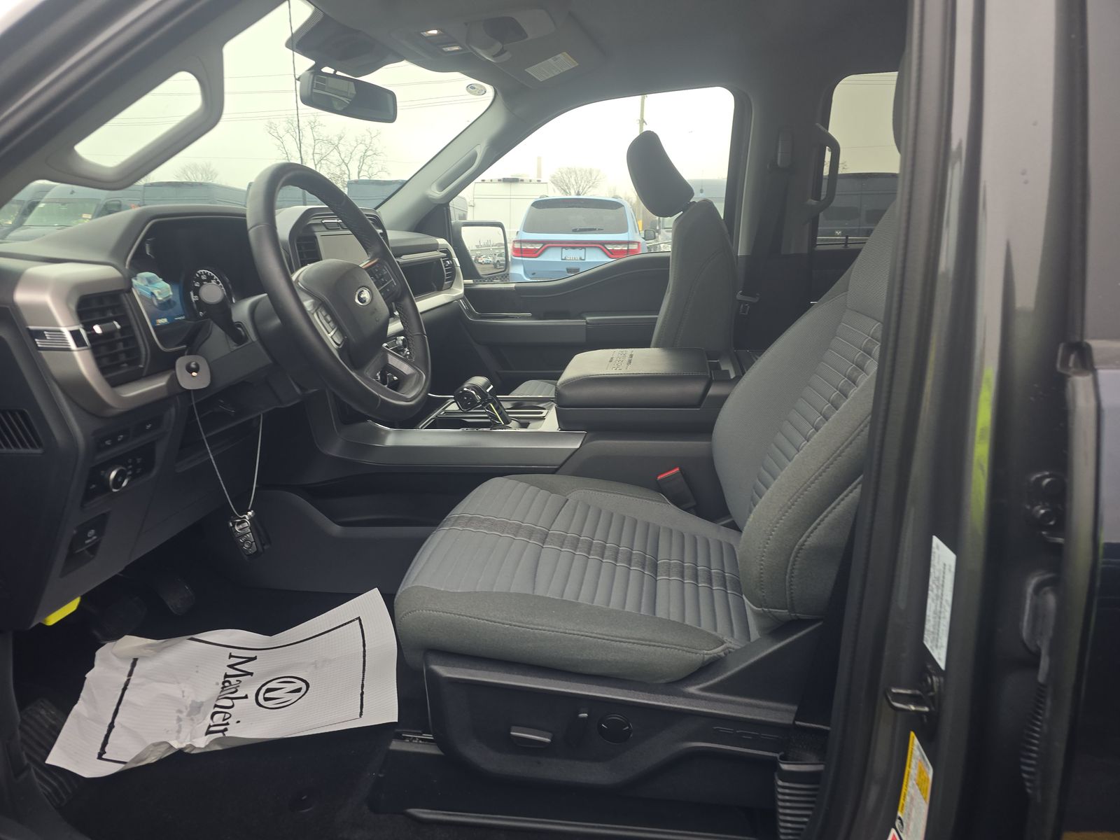 2023 Ford F-150 XLT AWD