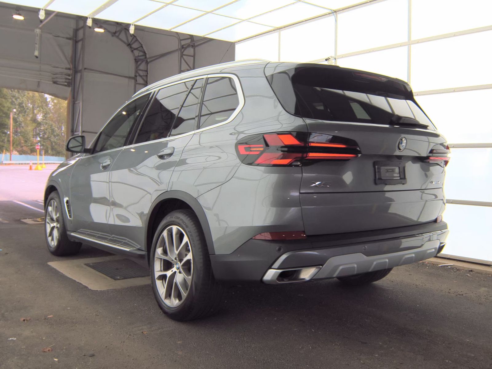 2025 BMW X5 xDrive40i AWD