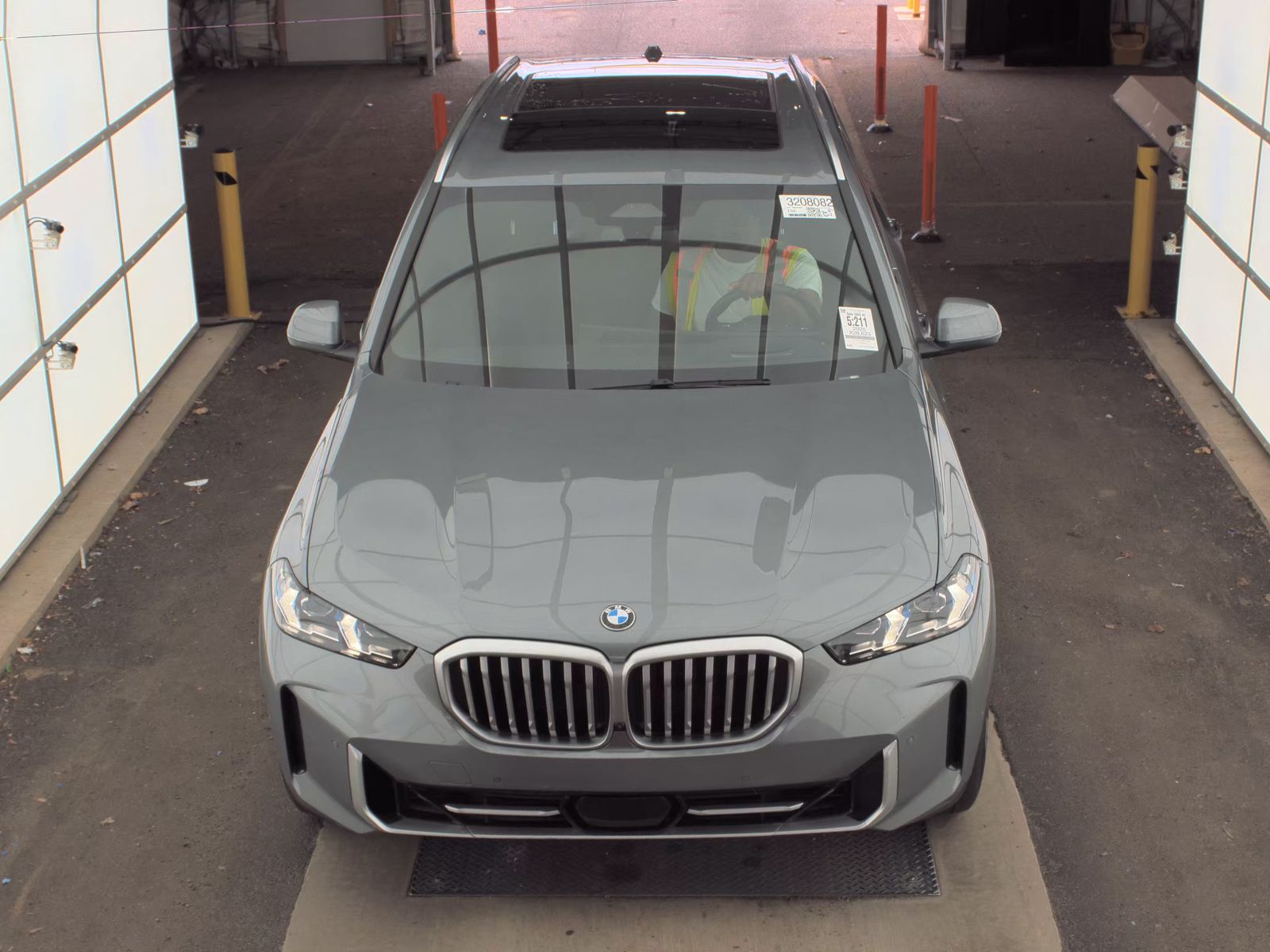 2025 BMW X5 xDrive40i AWD