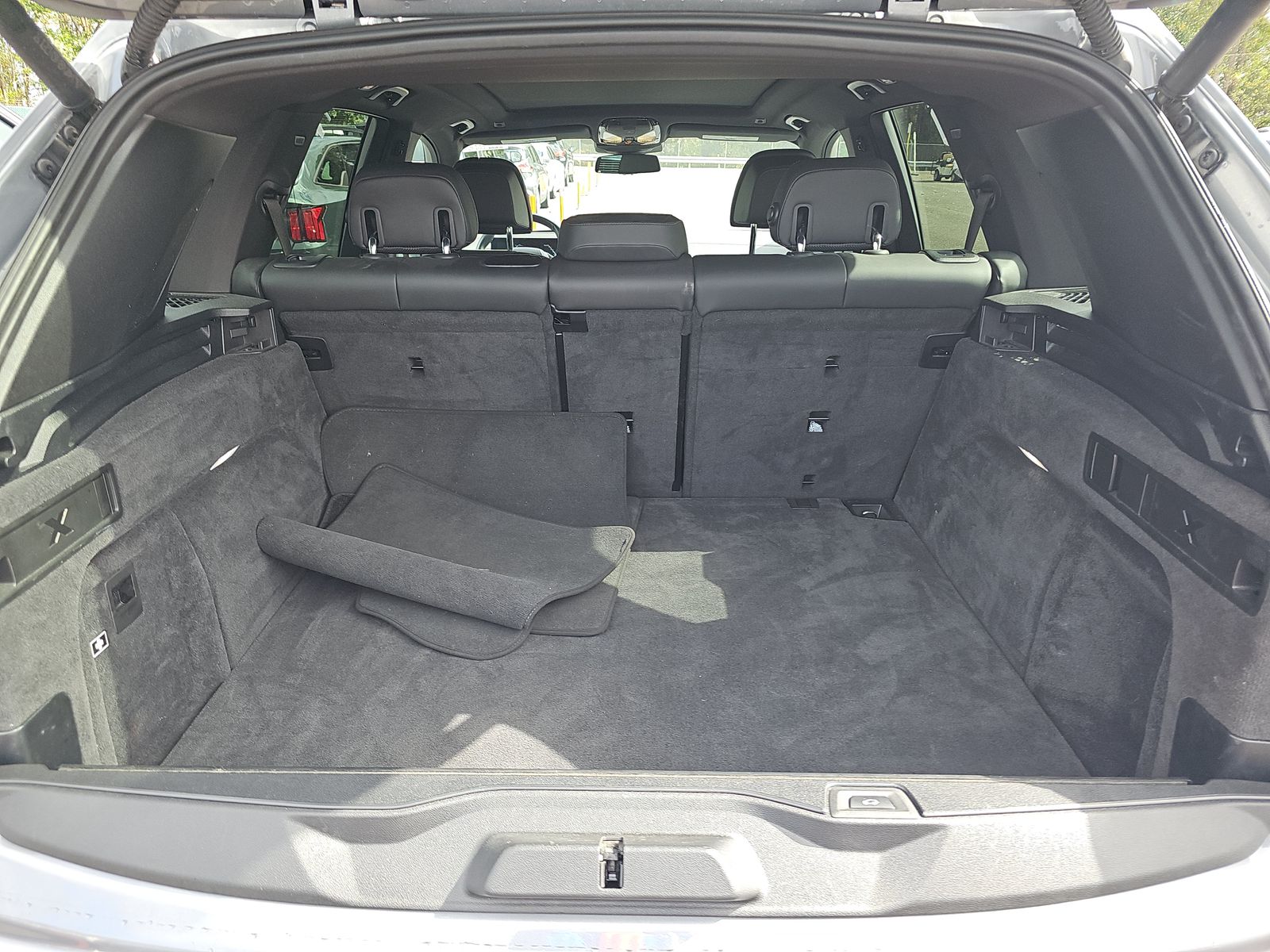 2025 BMW X5 xDrive40i AWD