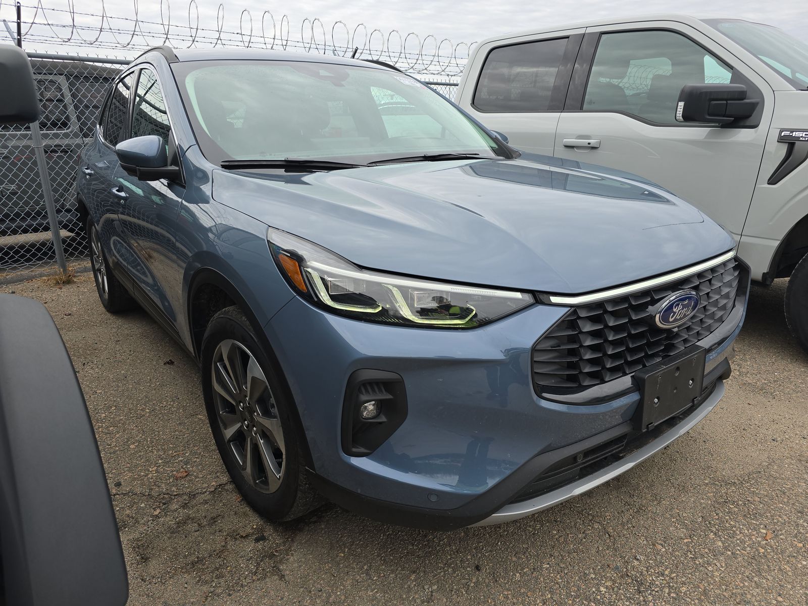 2025 Ford Escape Hybrid Platinum AWD