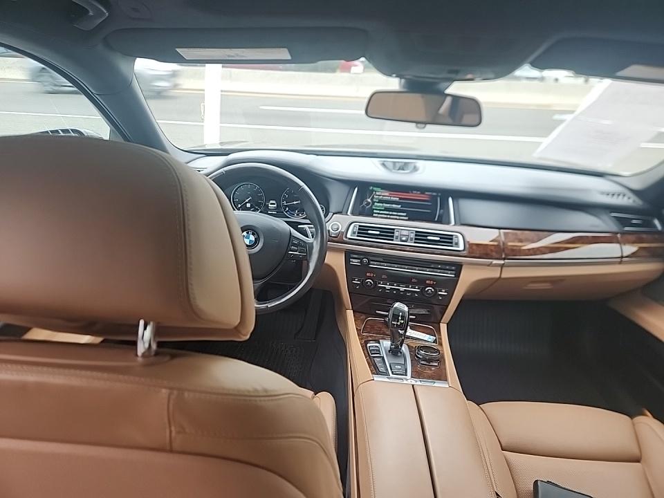 2015 BMW 7 Series 750Li xDrive AWD