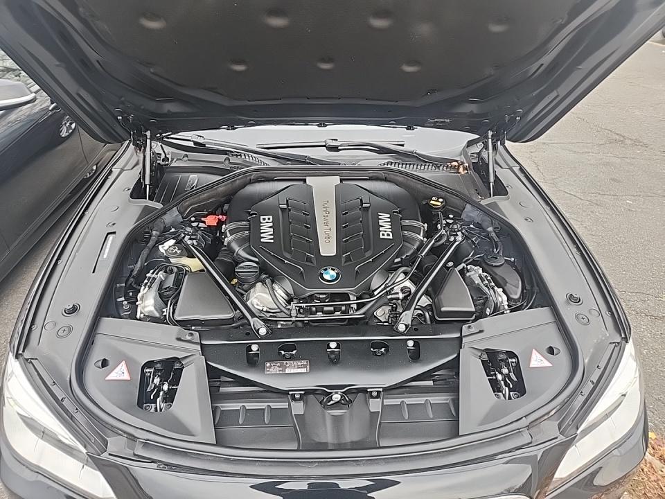 2015 BMW 7 Series 750Li xDrive AWD