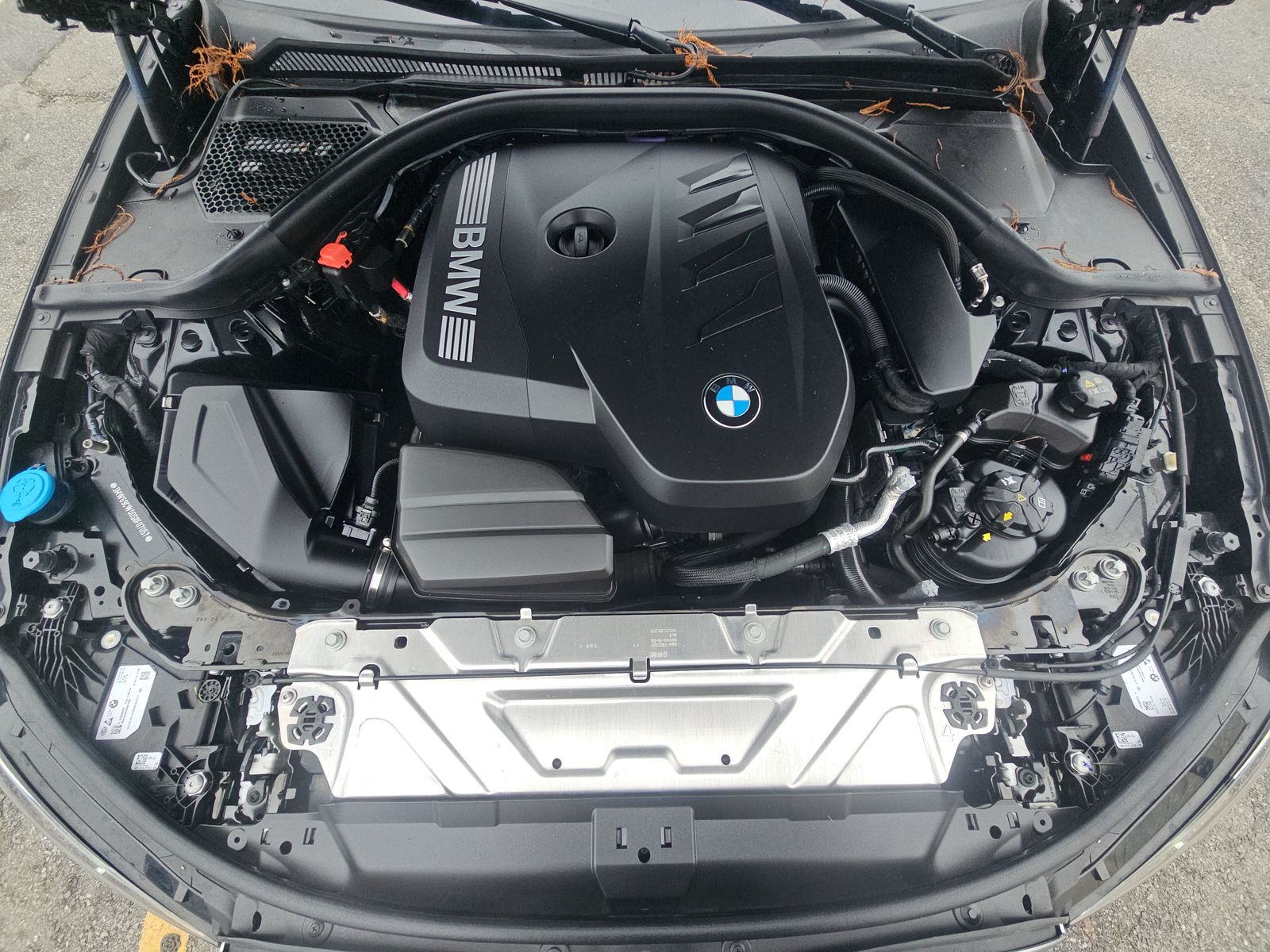 2025 BMW 3 Series 330i RWD