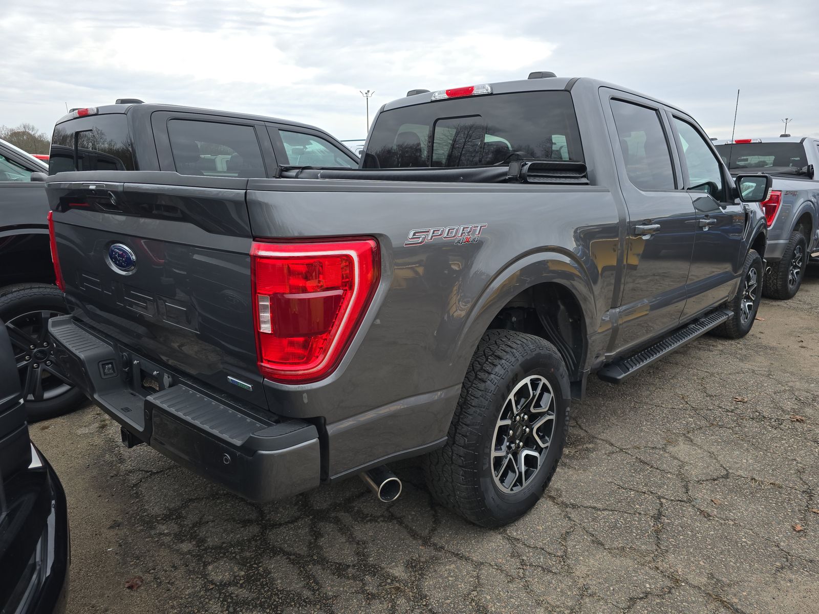 2023 Ford F-150 XLT AWD