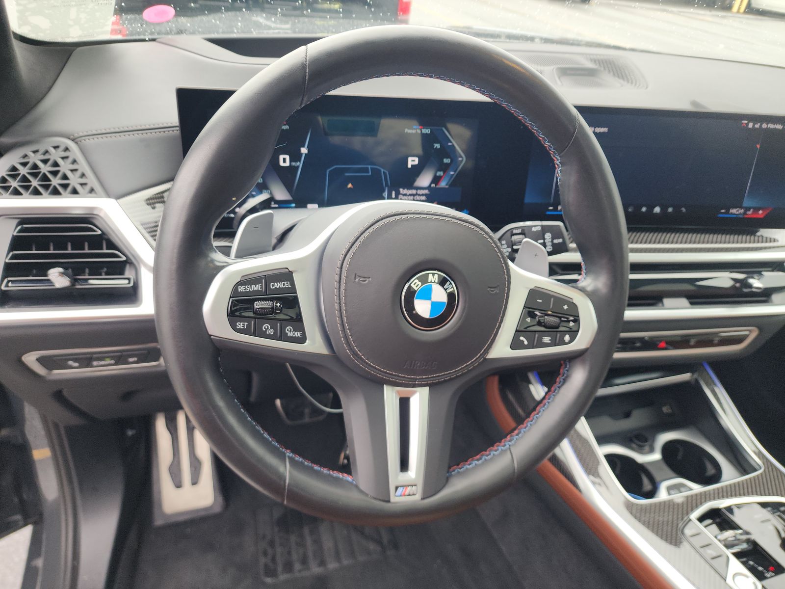 2025 BMW X7 M60i AWD