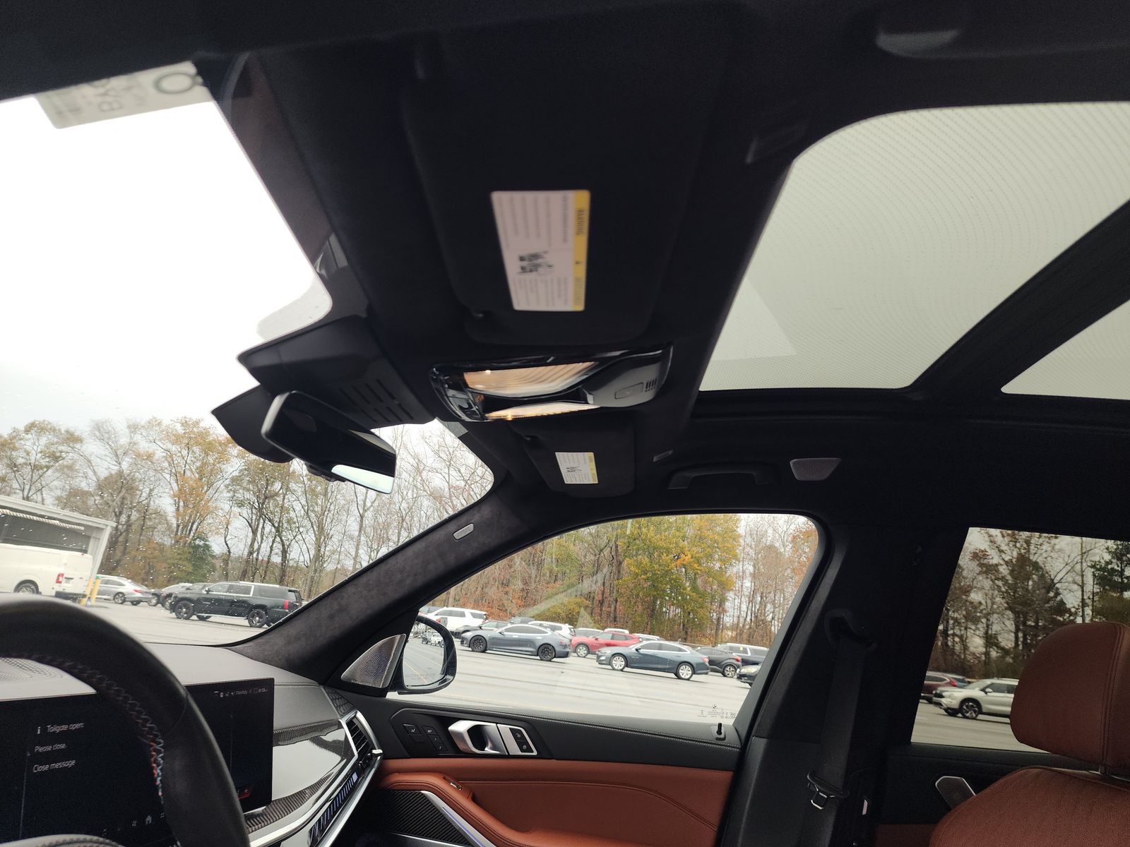 2025 BMW X7 M60i AWD