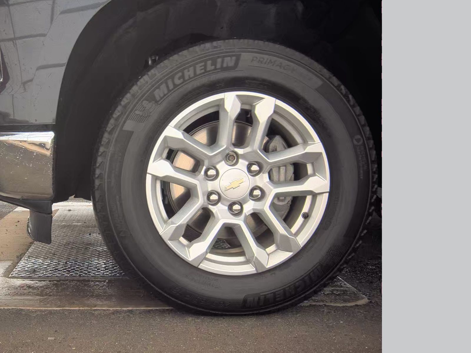 2023 Chevrolet Silverado 1500 LT AWD