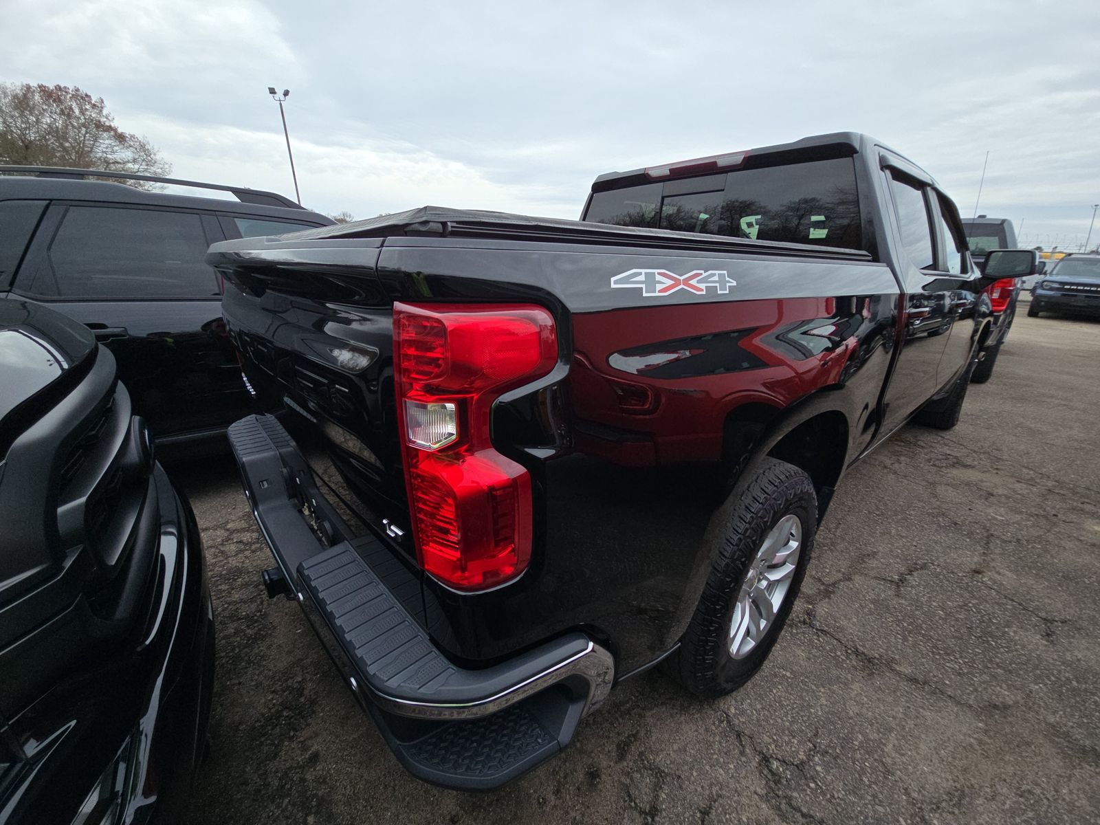 2020 Chevrolet Silverado 1500 LT AWD