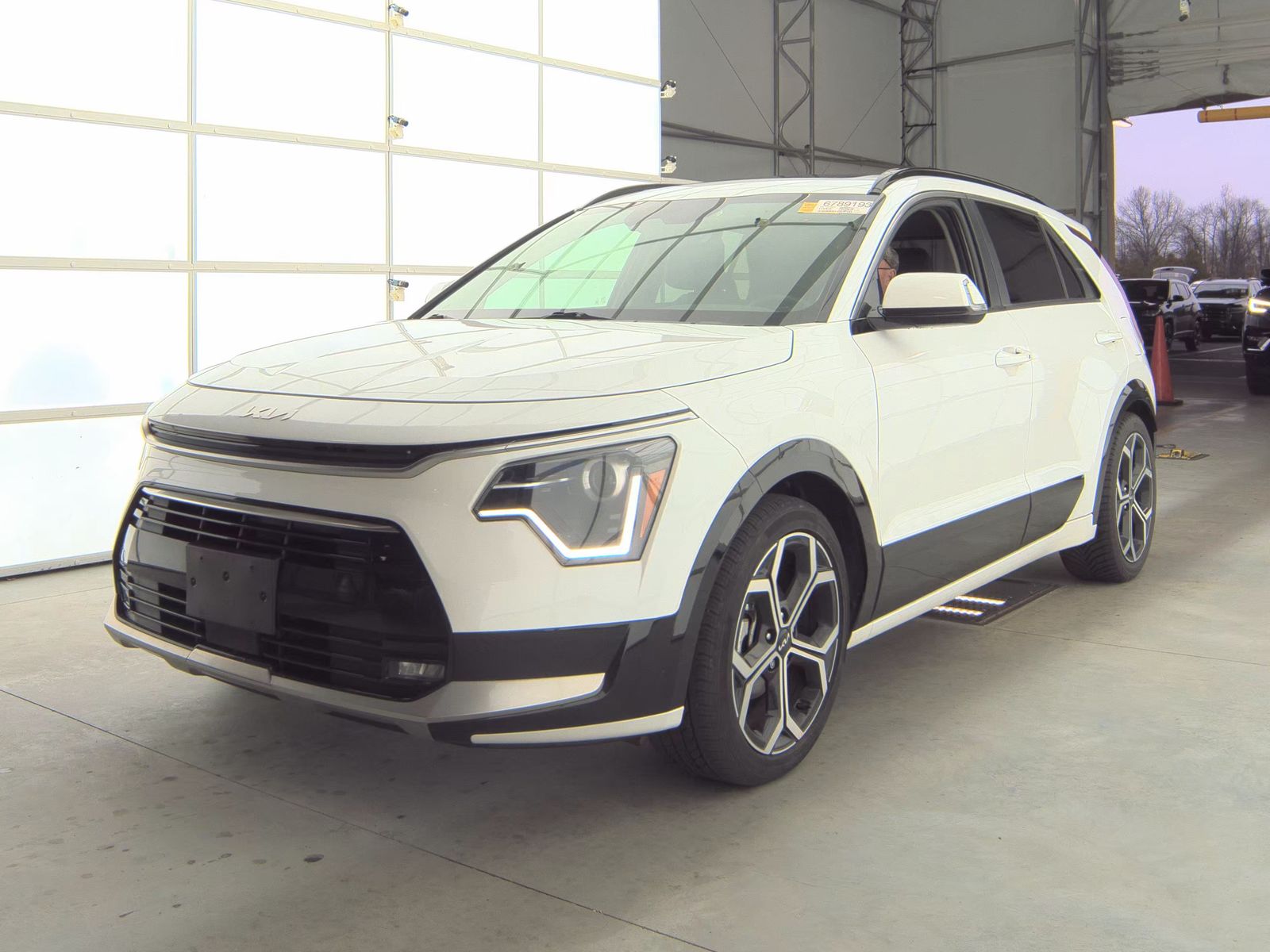 2023 Kia Niro EX Touring FWD