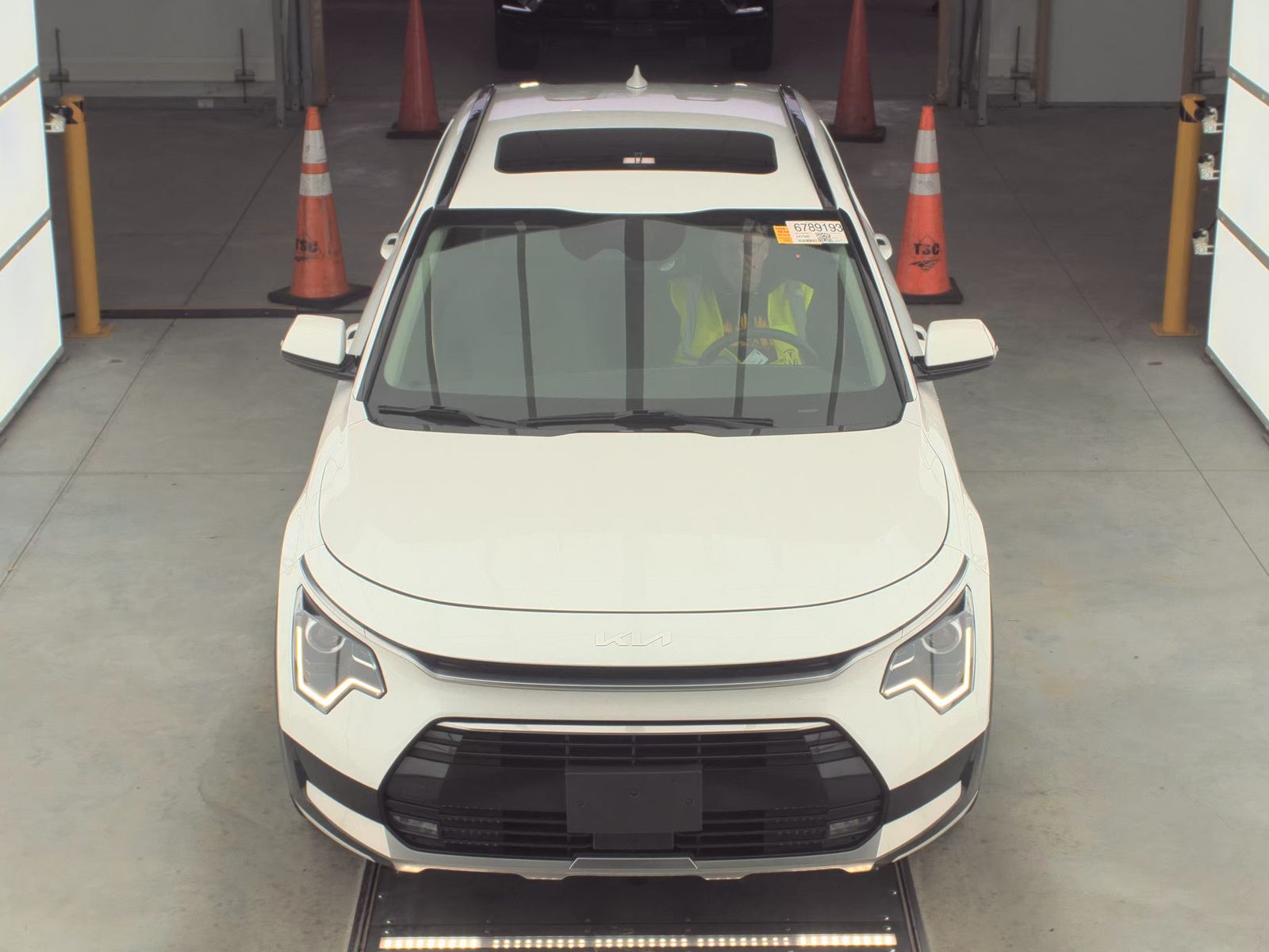 2023 Kia Niro EX Touring FWD