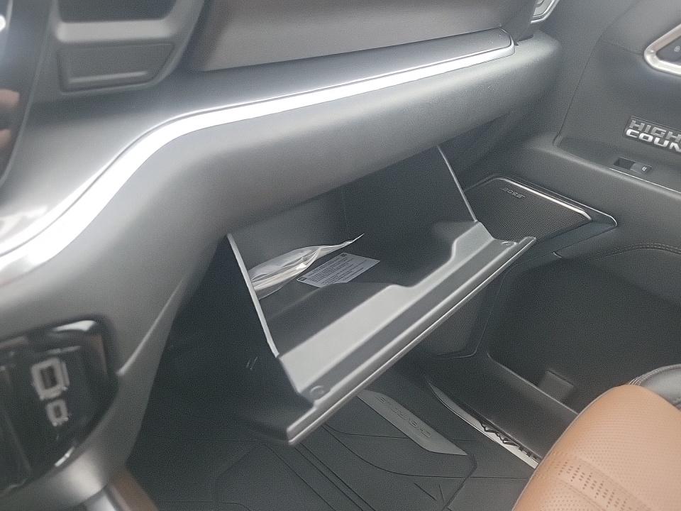 2024 Chevrolet Silverado 1500 High Country AWD