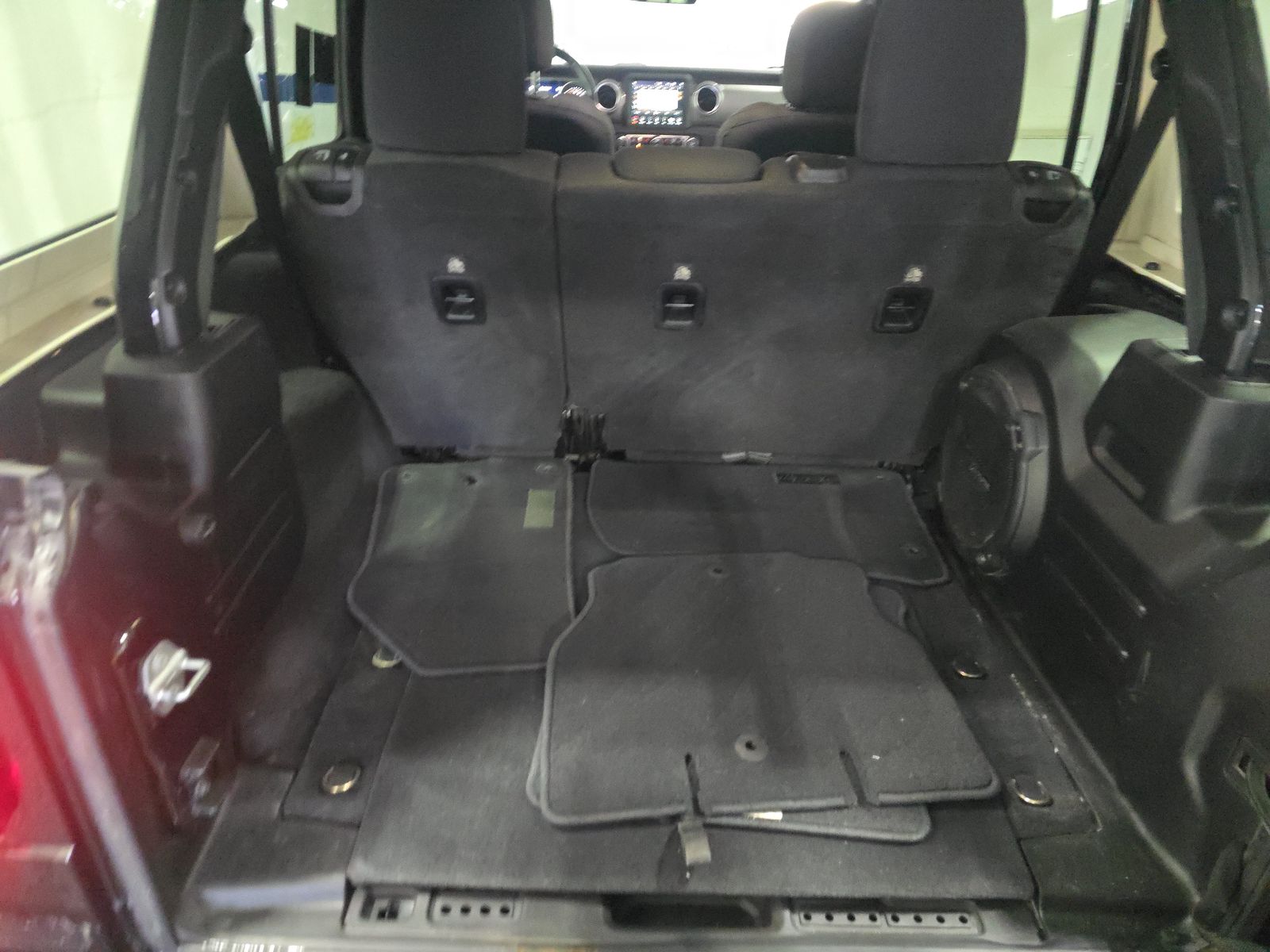 2021 Jeep Wrangler Unlimited Sahara AWD