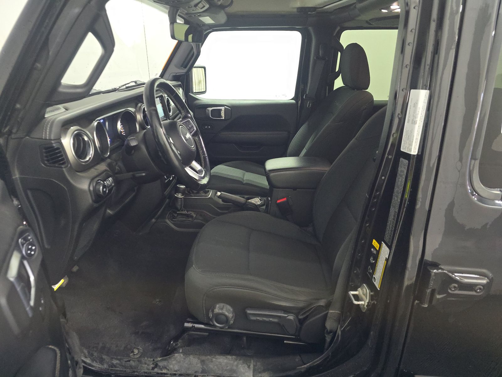 2021 Jeep Wrangler Unlimited Sahara AWD