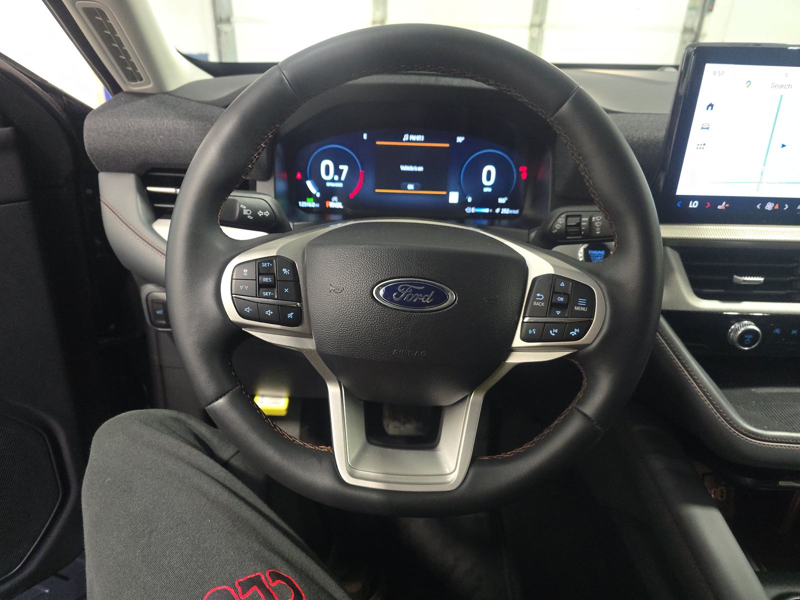 2025 Ford Explorer Active AWD