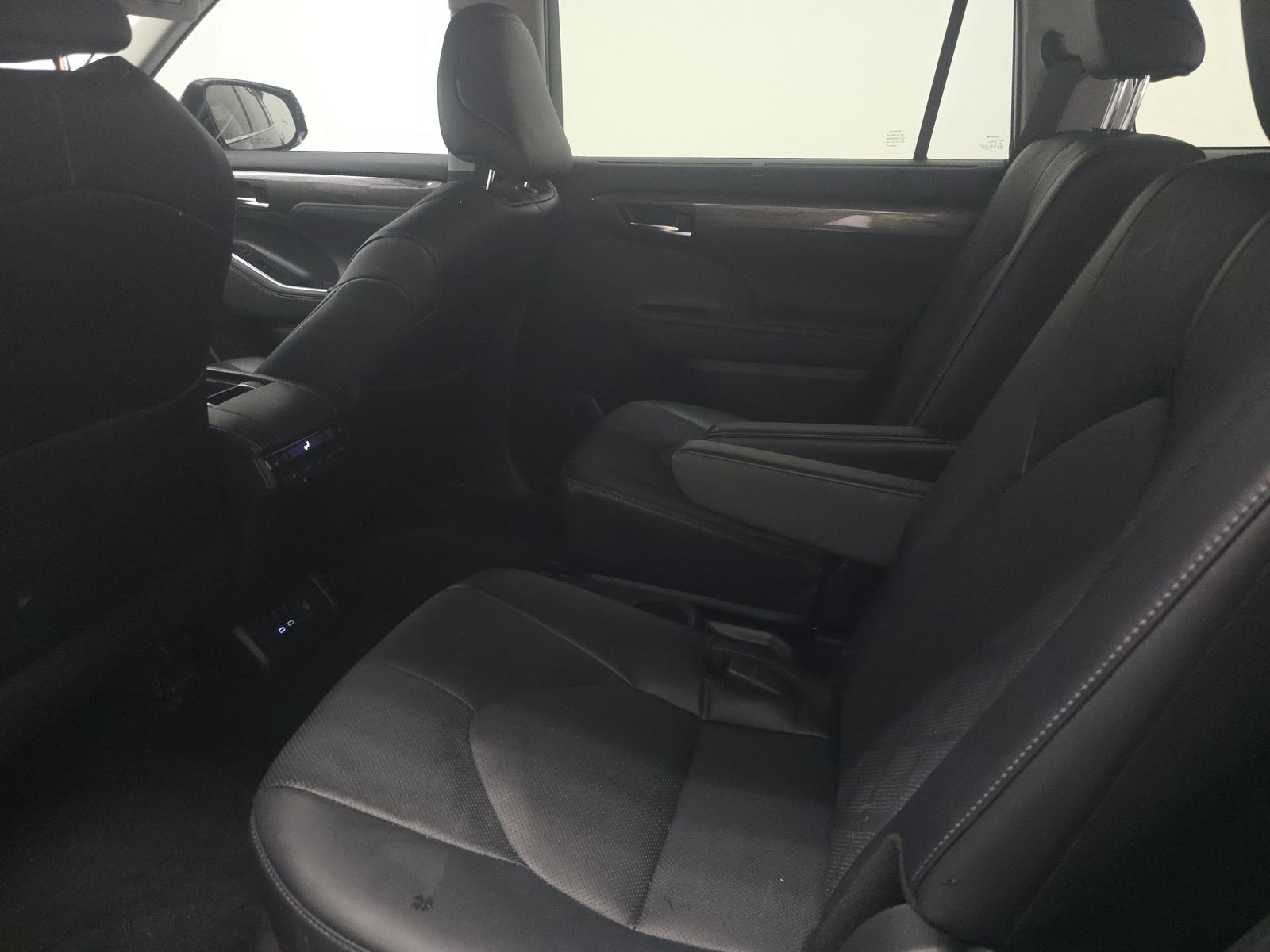 2024 Toyota Highlander Platinum FWD