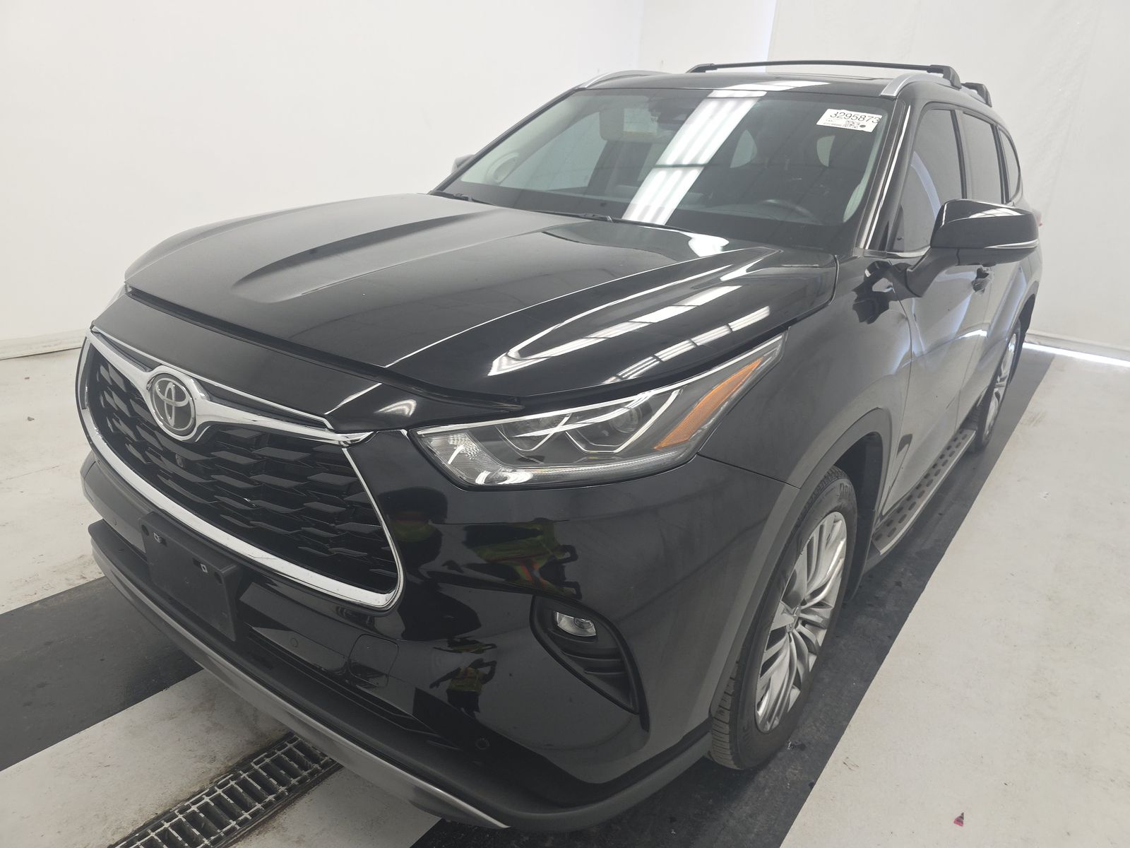 2024 Toyota Highlander Platinum FWD