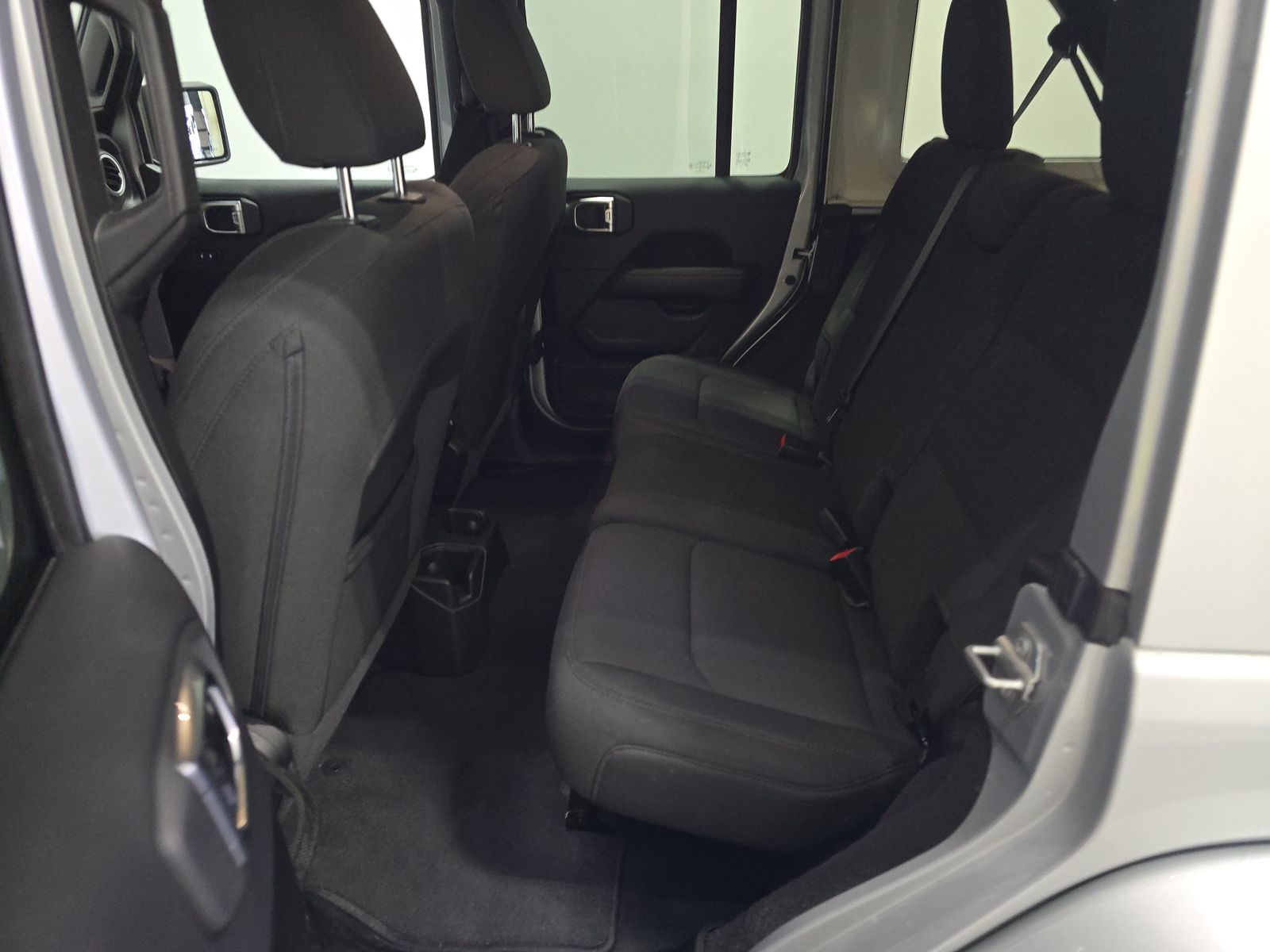 2023 Jeep Wrangler Sahara AWD