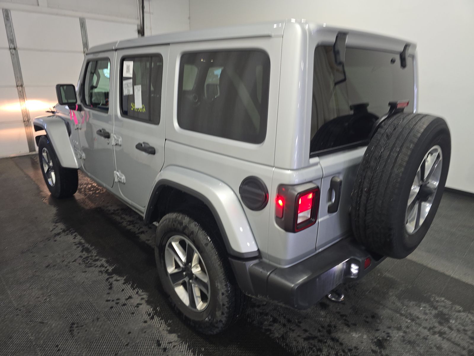 2023 Jeep Wrangler Sahara AWD