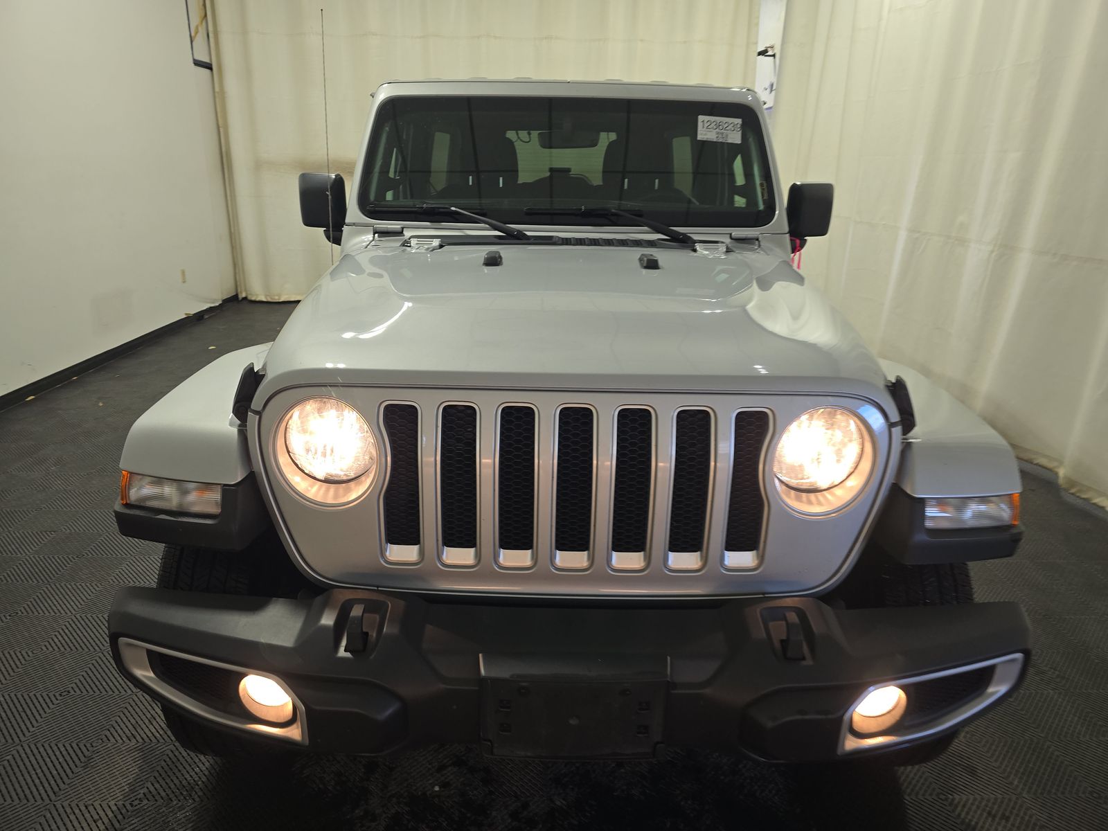 2023 Jeep Wrangler Sahara AWD
