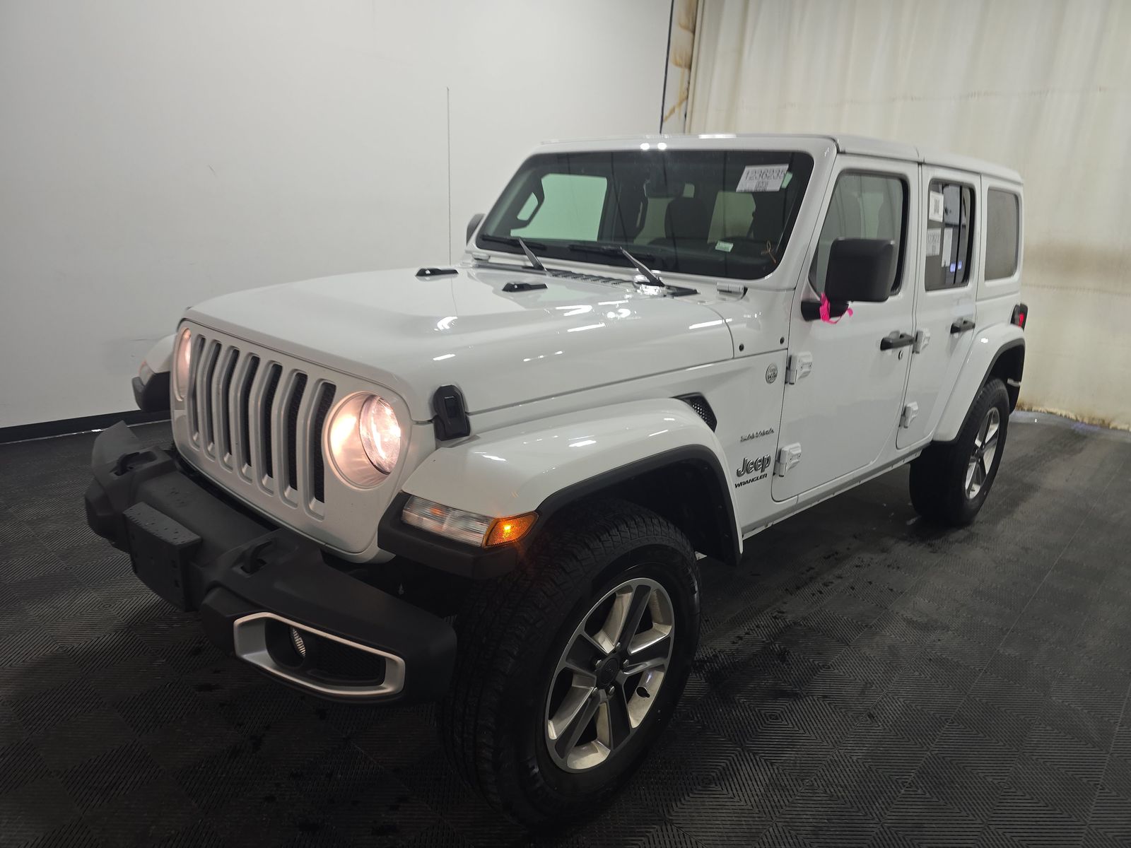 2023 Jeep Wrangler Sahara AWD