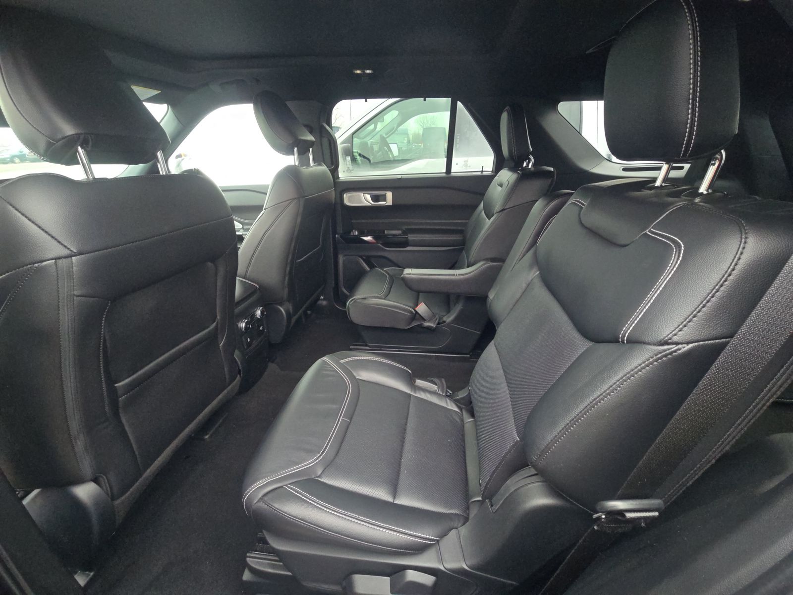 2023 Ford Explorer ST AWD