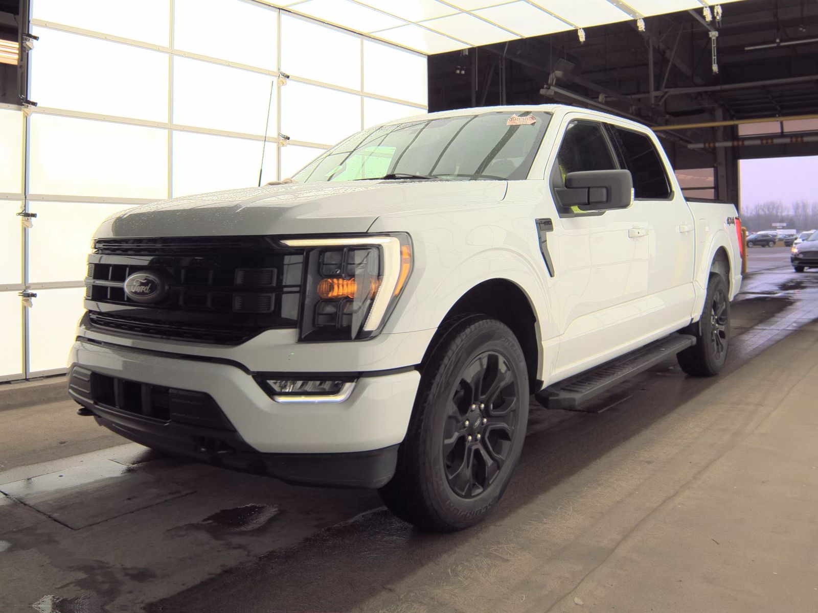 2023 Ford F-150 XLT AWD