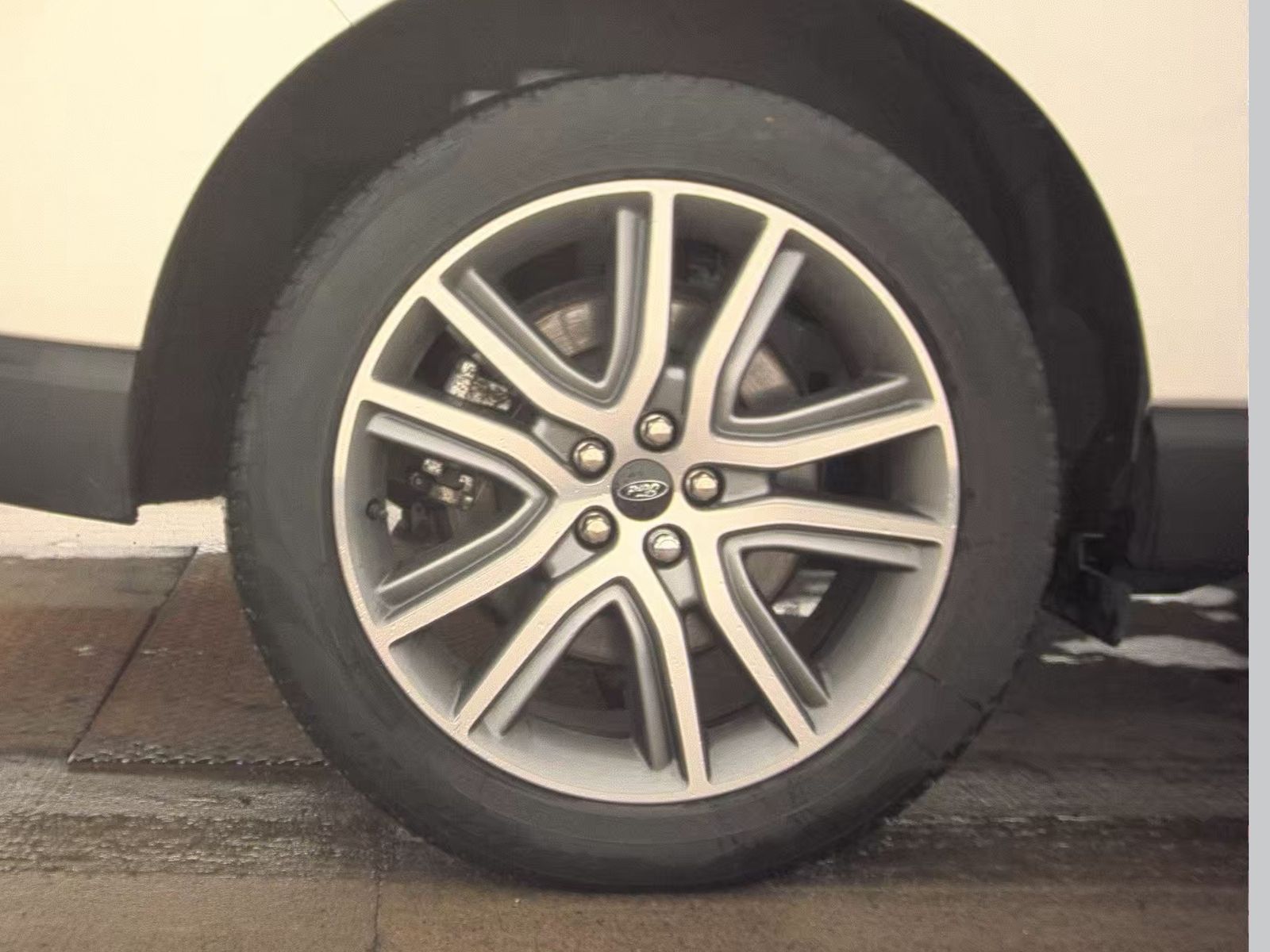 2023 Ford Edge Titanium AWD