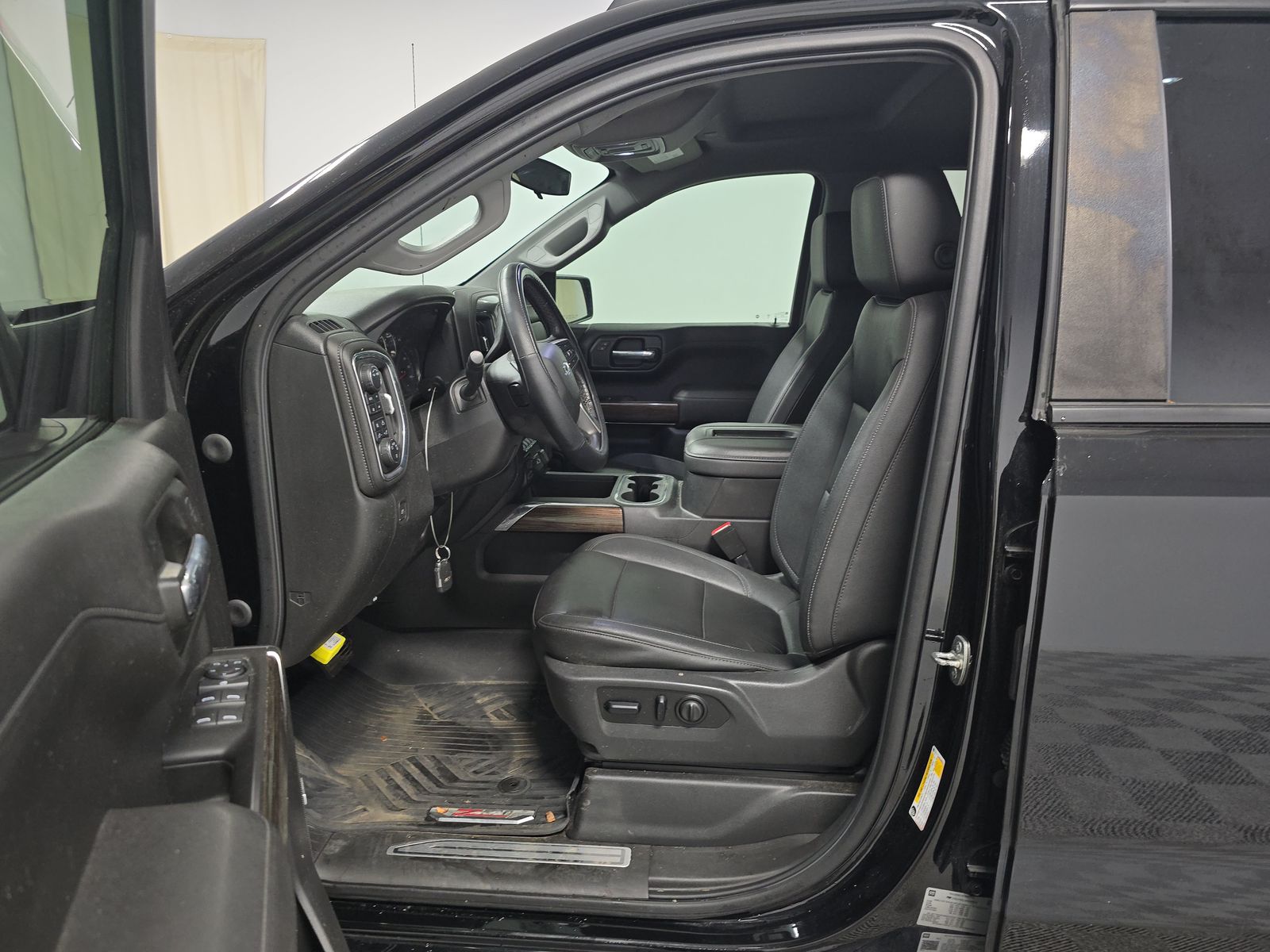 2021 Chevrolet Silverado 1500 RST AWD