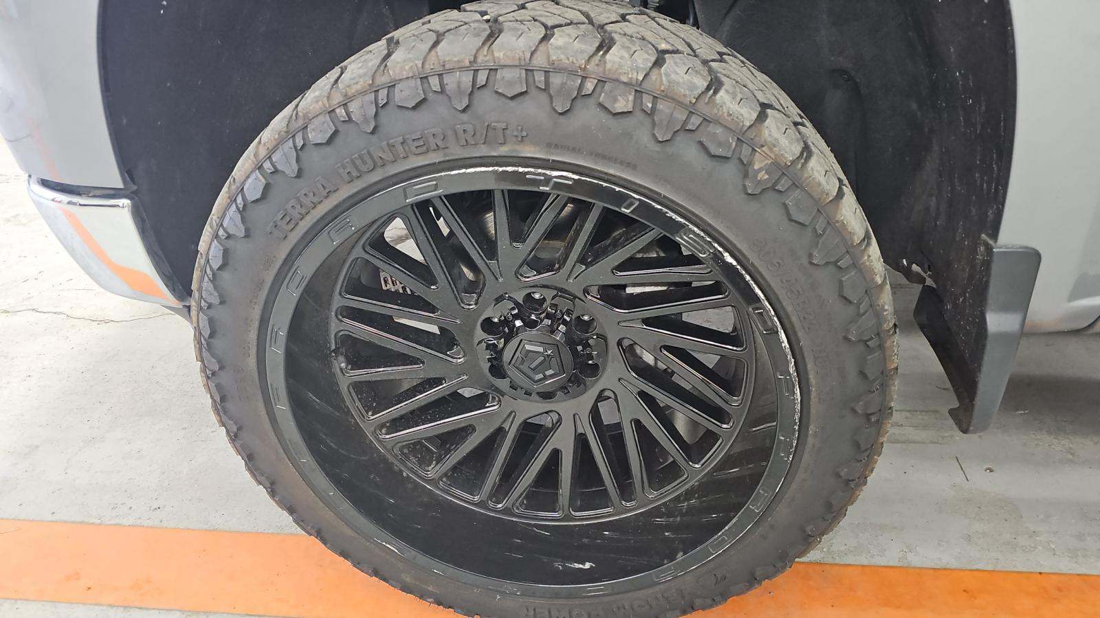 2023 Chevrolet Silverado 1500 LT AWD