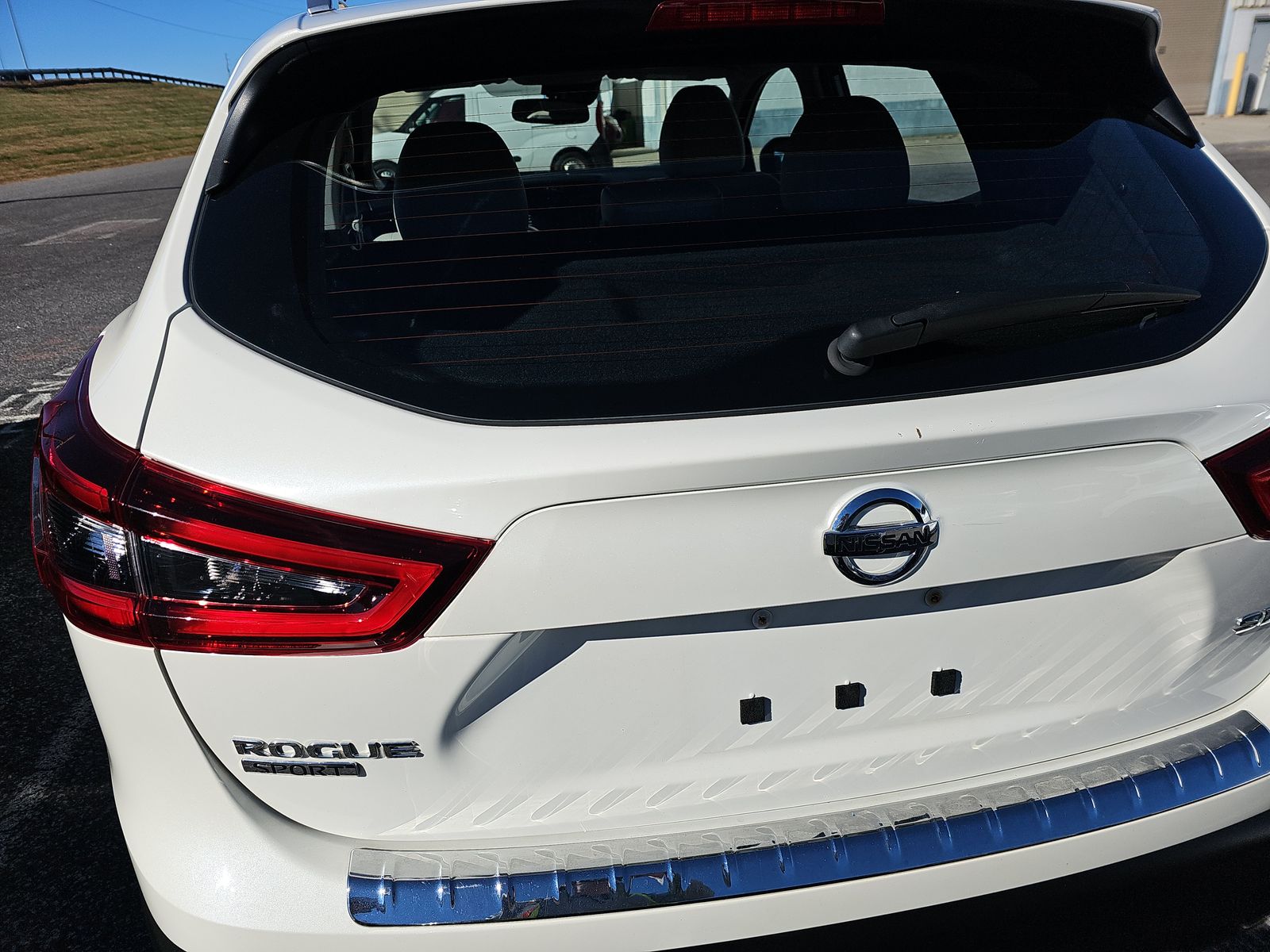 2022 Nissan Rogue Sport SL AWD