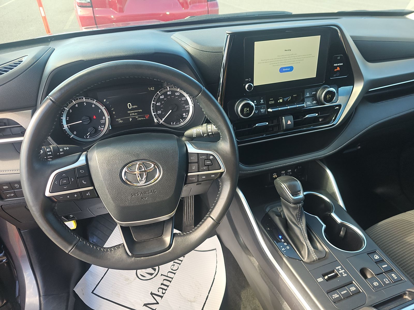 2024 Toyota Highlander LE AWD