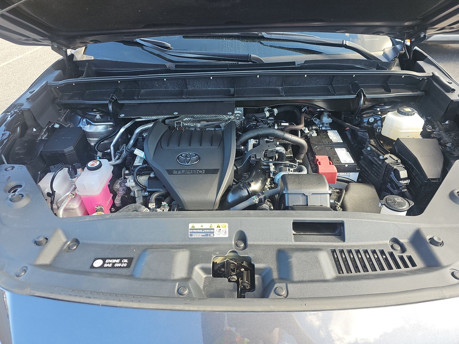 2024 Toyota Highlander LE AWD