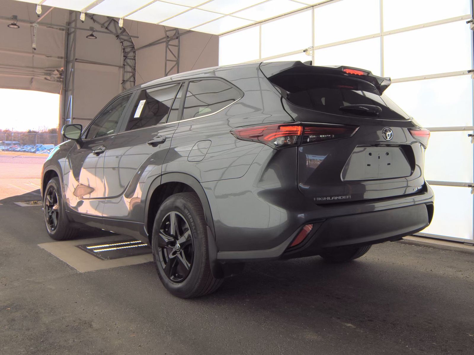 2024 Toyota Highlander LE AWD