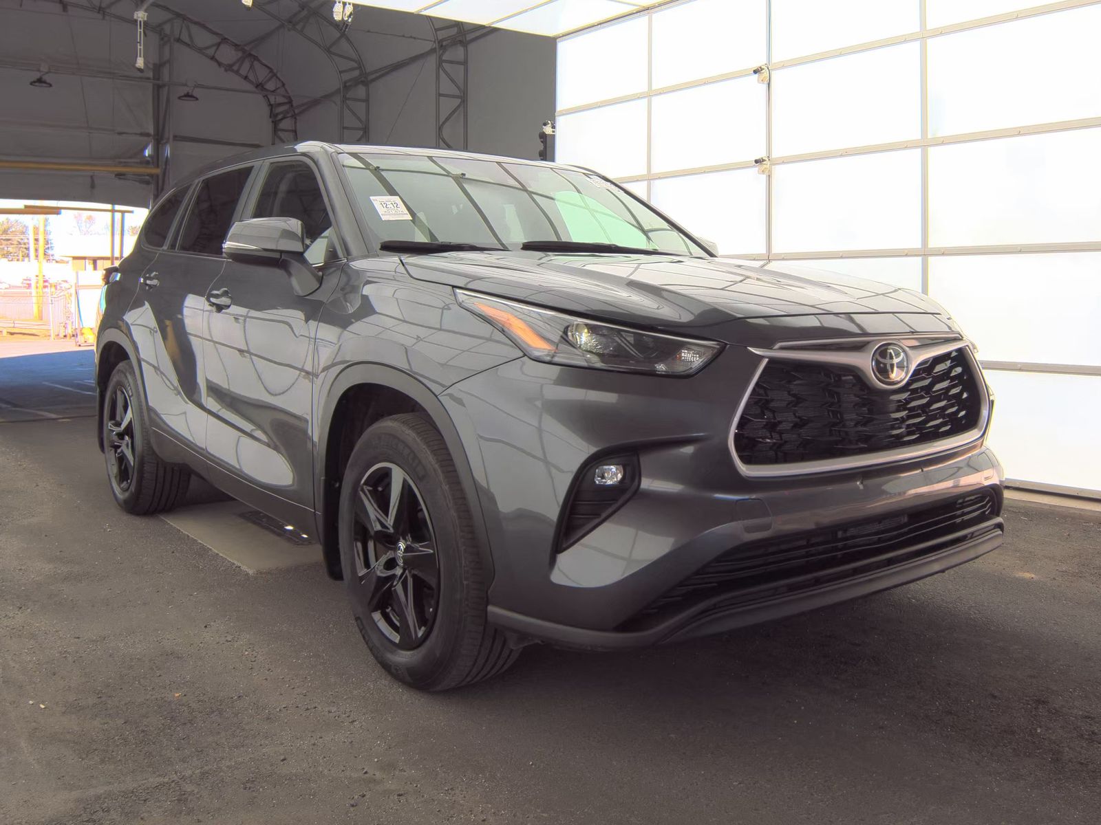 2024 Toyota Highlander LE AWD