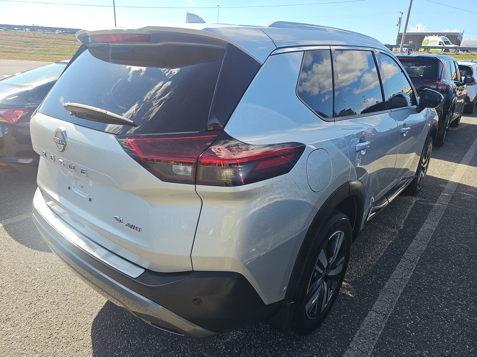 2023 Nissan Rogue SL AWD