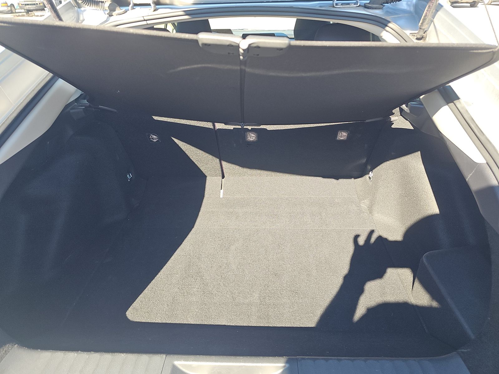 2025 Toyota Prius LE FWD