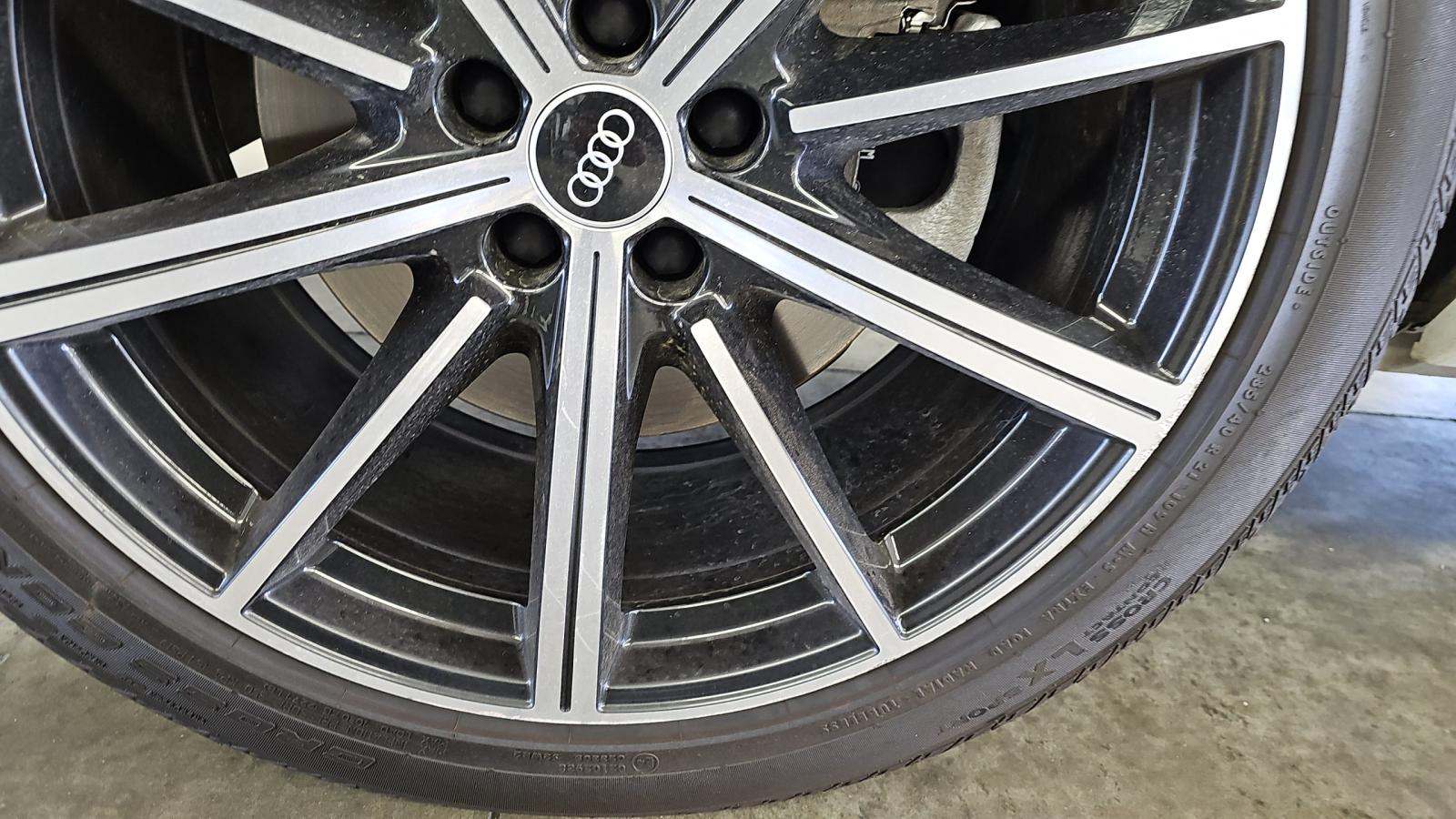 2022 Audi Q7 Premium Plus AWD