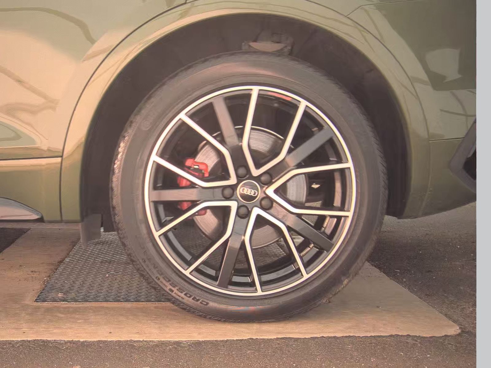 2023 Audi SQ5 Premium Plus AWD