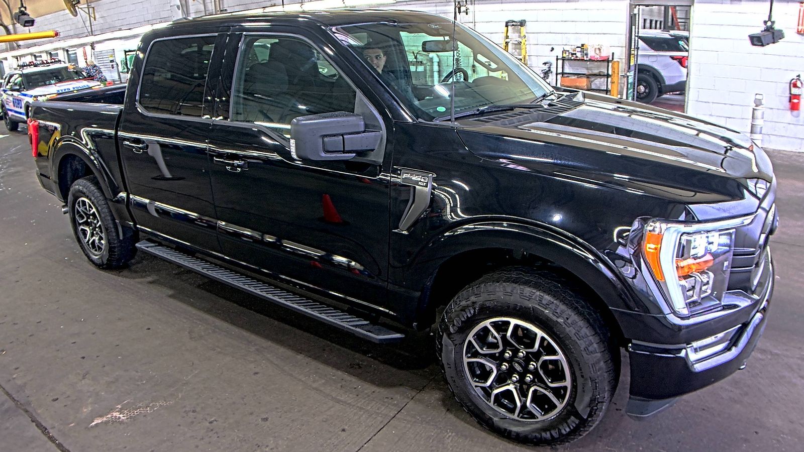 2022 Ford F-150 XLT AWD