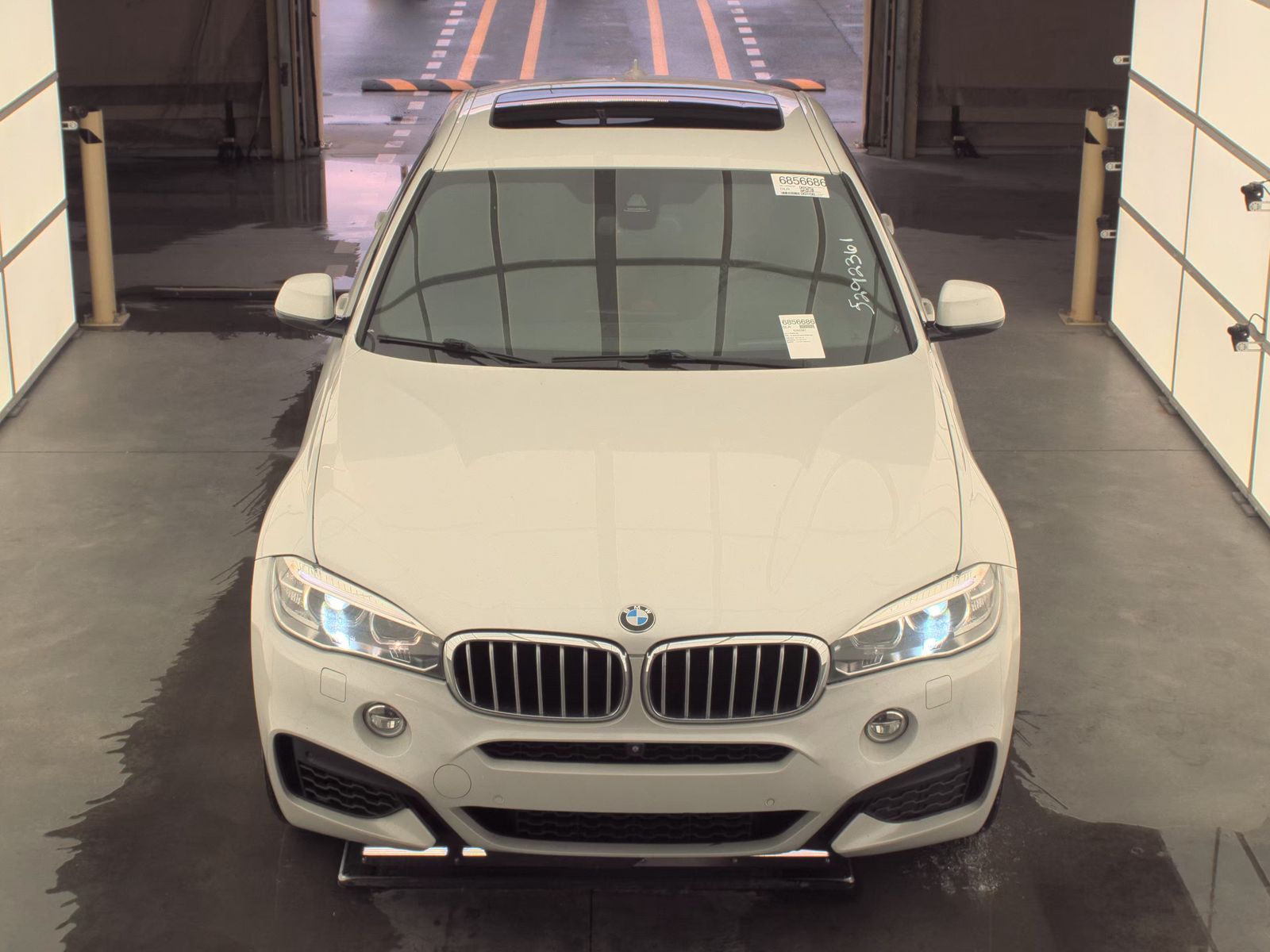 2017 BMW X6 xDrive50i AWD