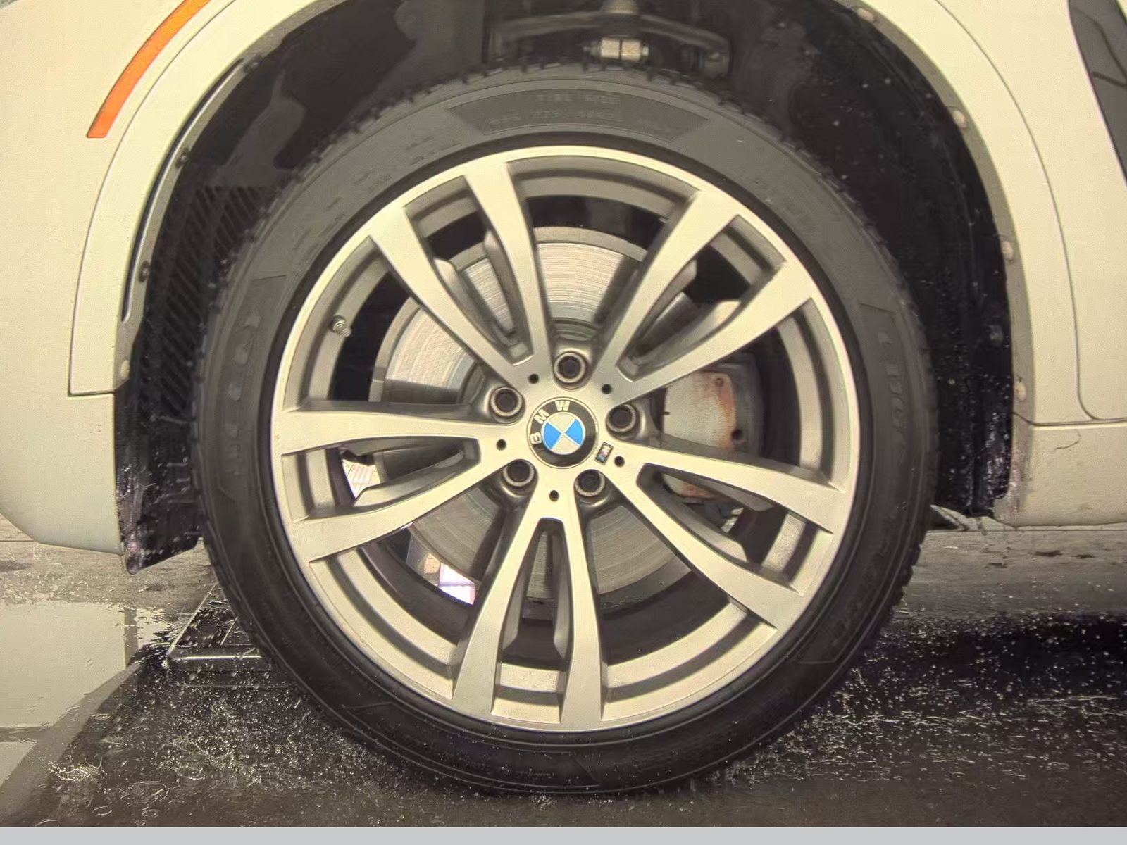 2017 BMW X6 xDrive50i AWD