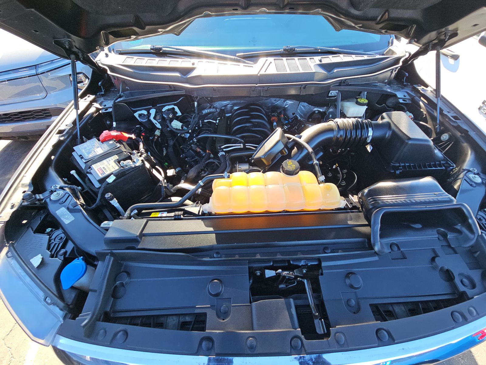 2023 Ford F-150 XLT AWD