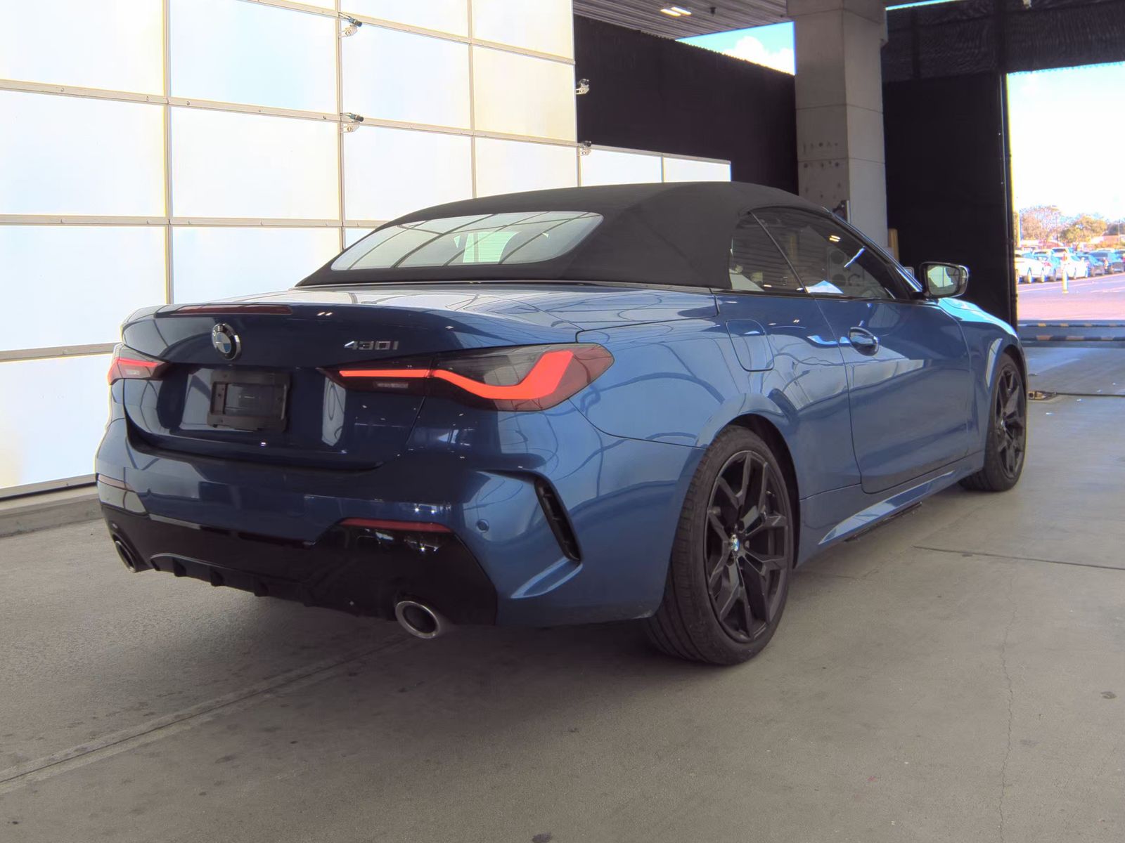 2025 BMW 4 Series 430i RWD