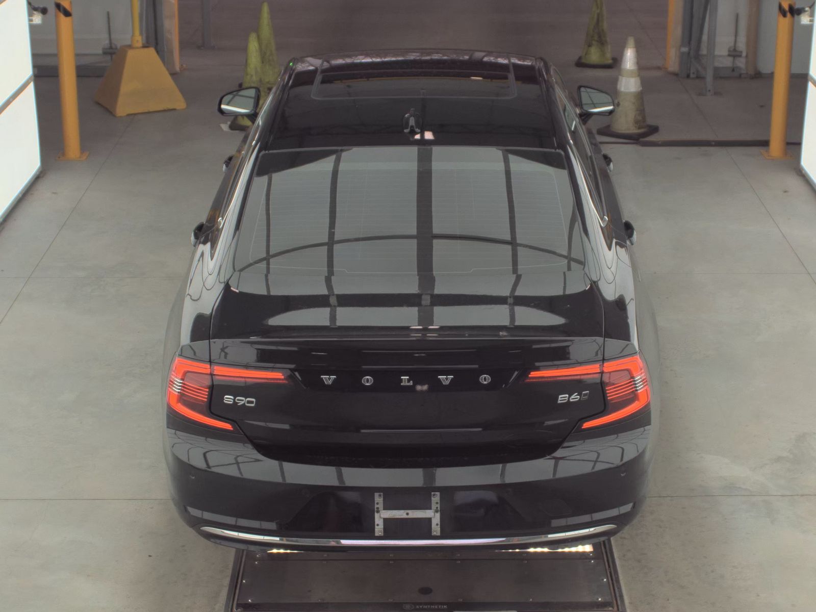 2023 Volvo S90 B6 Plus AWD