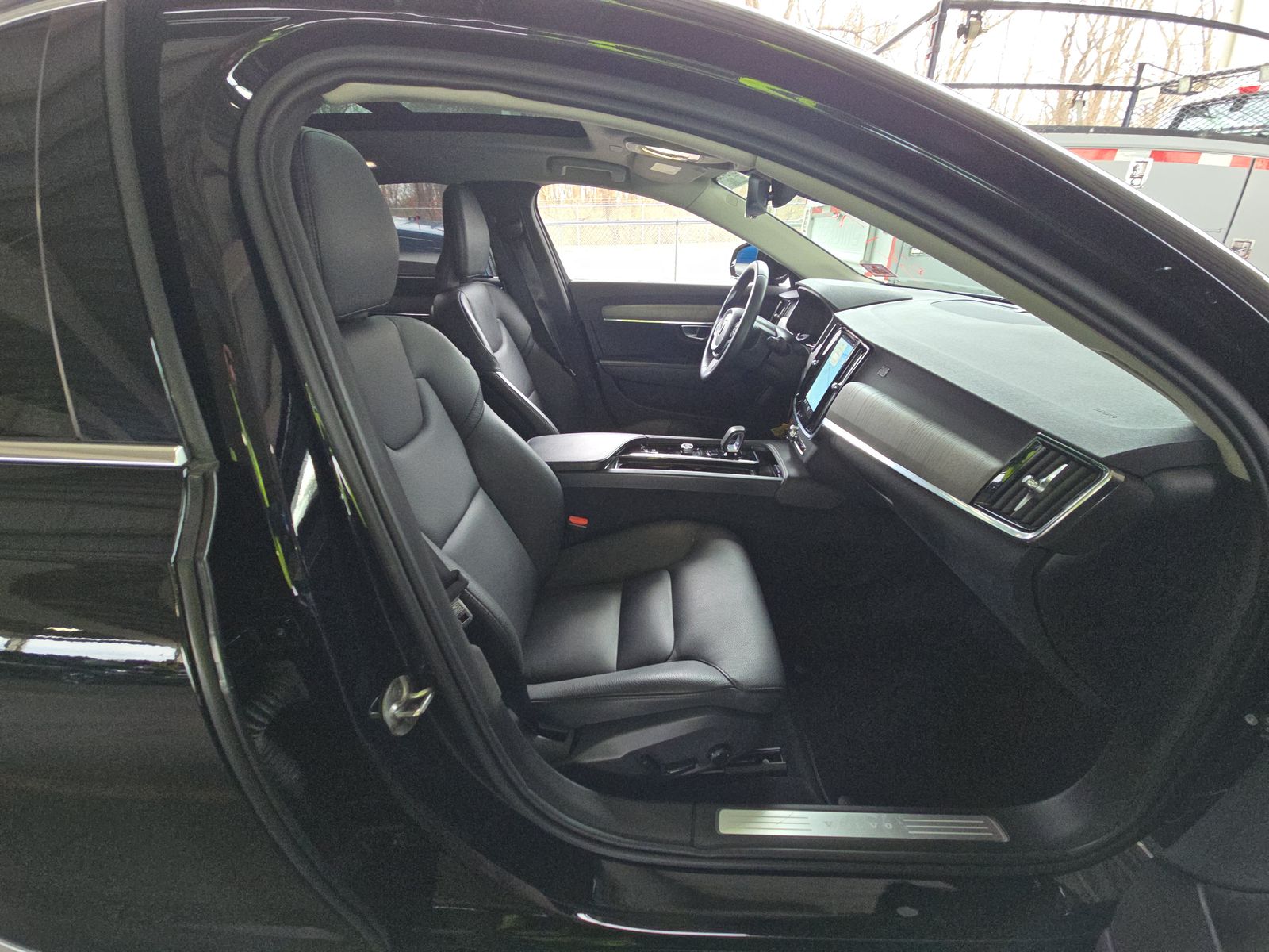 2023 Volvo S90 B6 Plus AWD