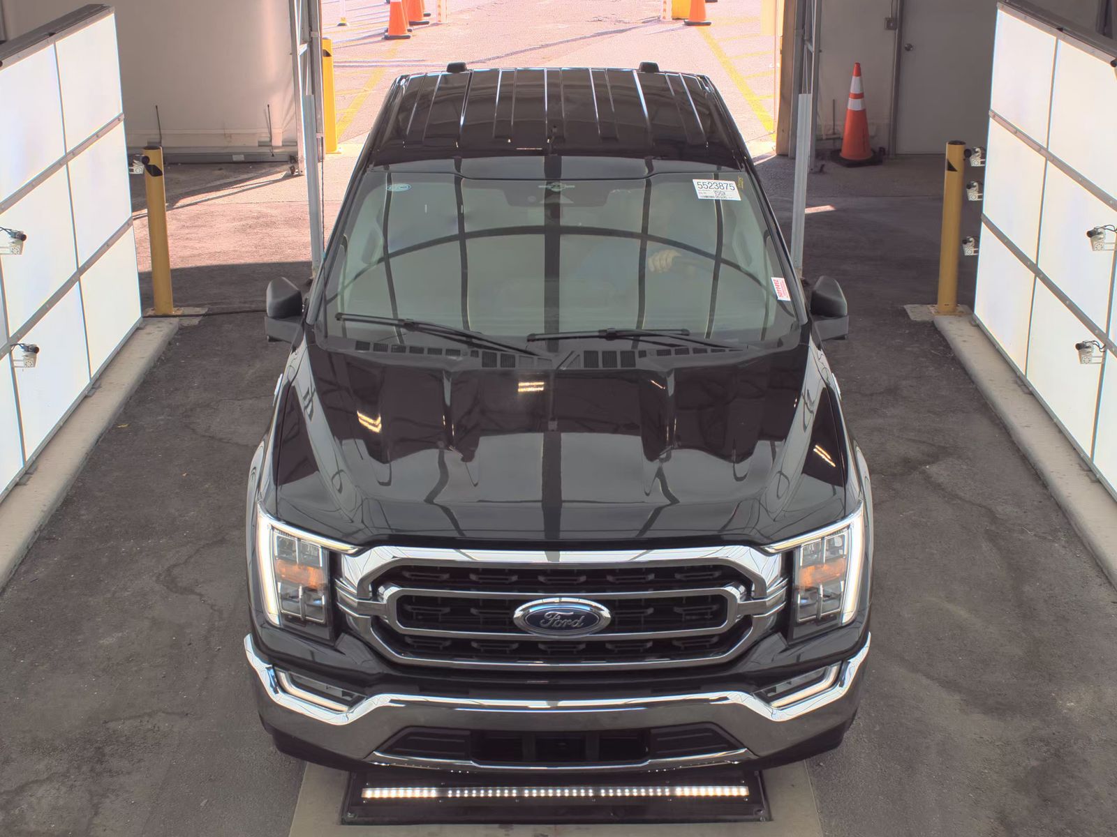 2023 Ford F-150 XLT RWD
