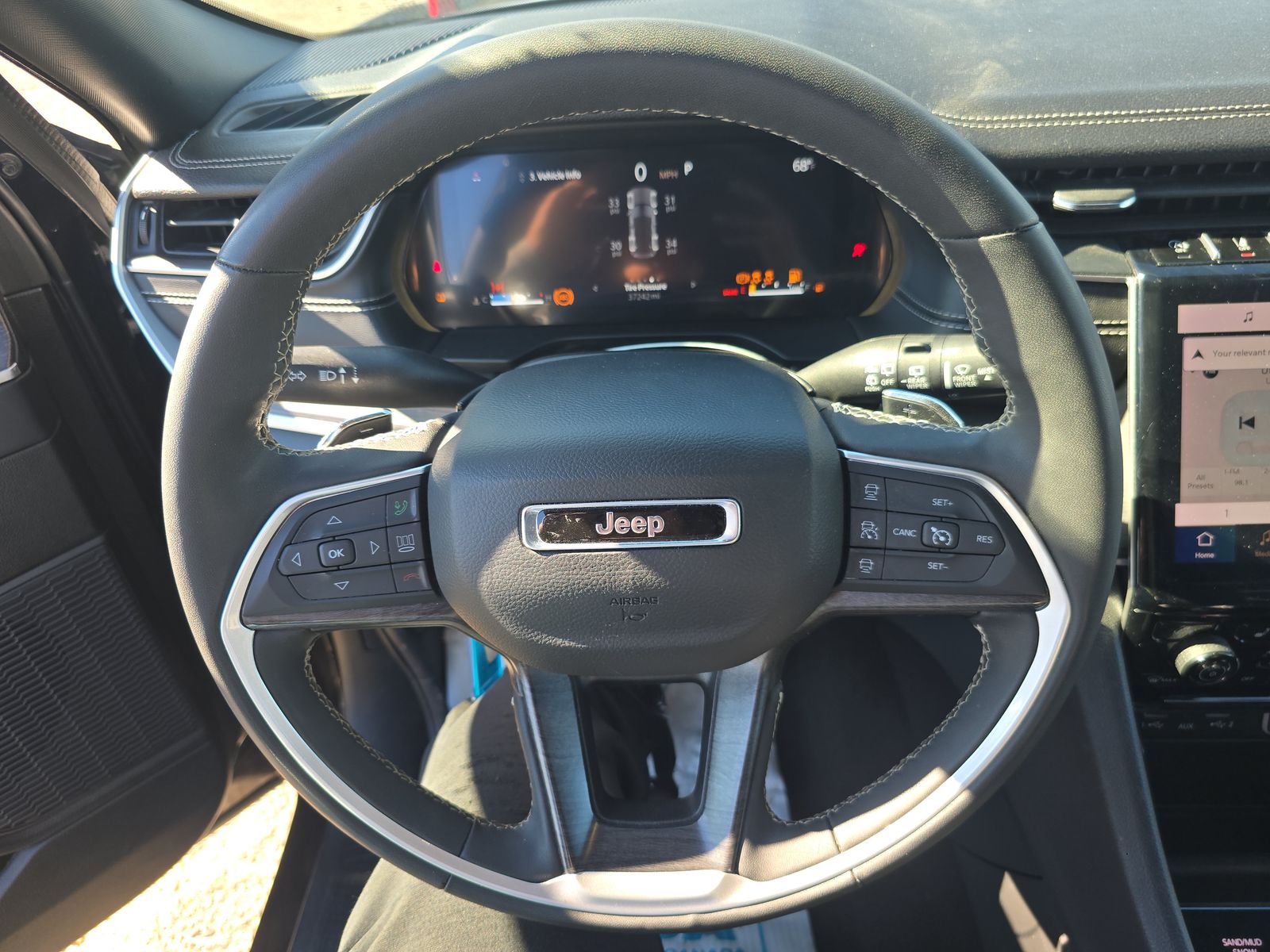 2024 Jeep Grand Cherokee Limited AWD