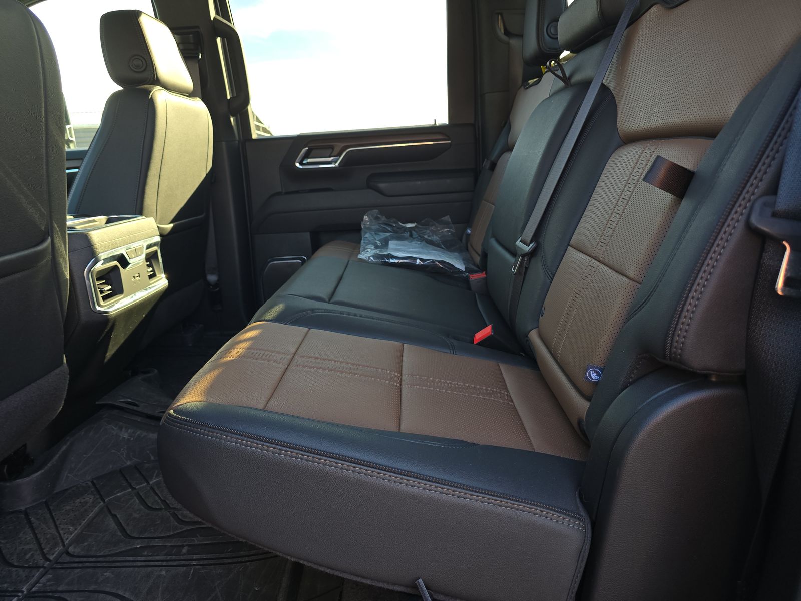 2024 Chevrolet Silverado 3500HD High Country AWD