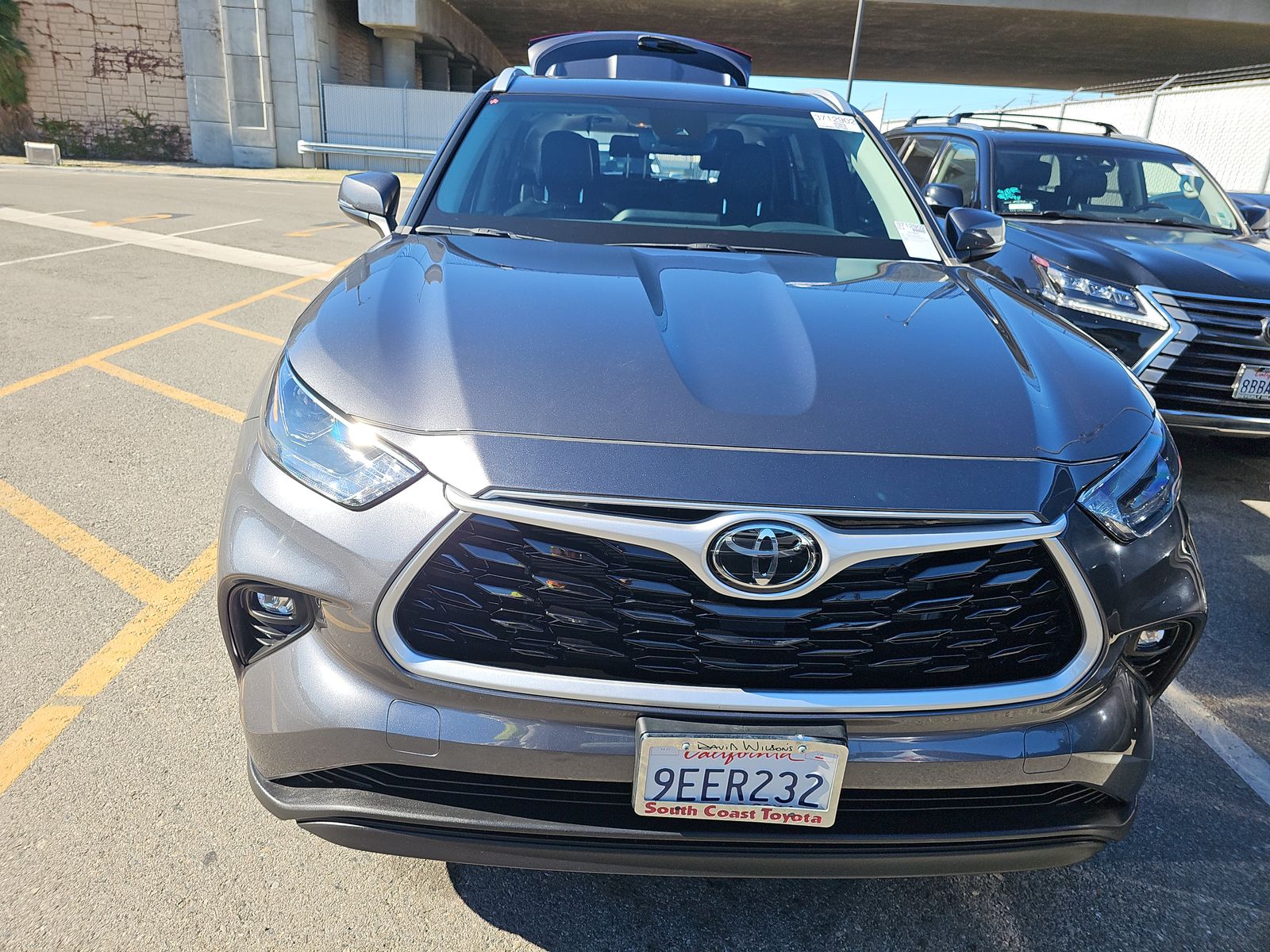 2023 Toyota Highlander XLE FWD